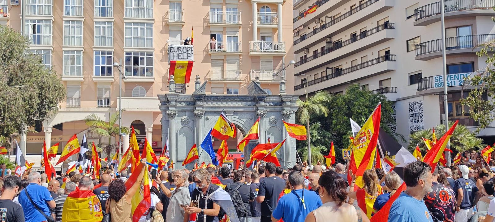 Ceuta se planta y exige respuestas y responsabilidades: “No somos ciudadanos de segunda”