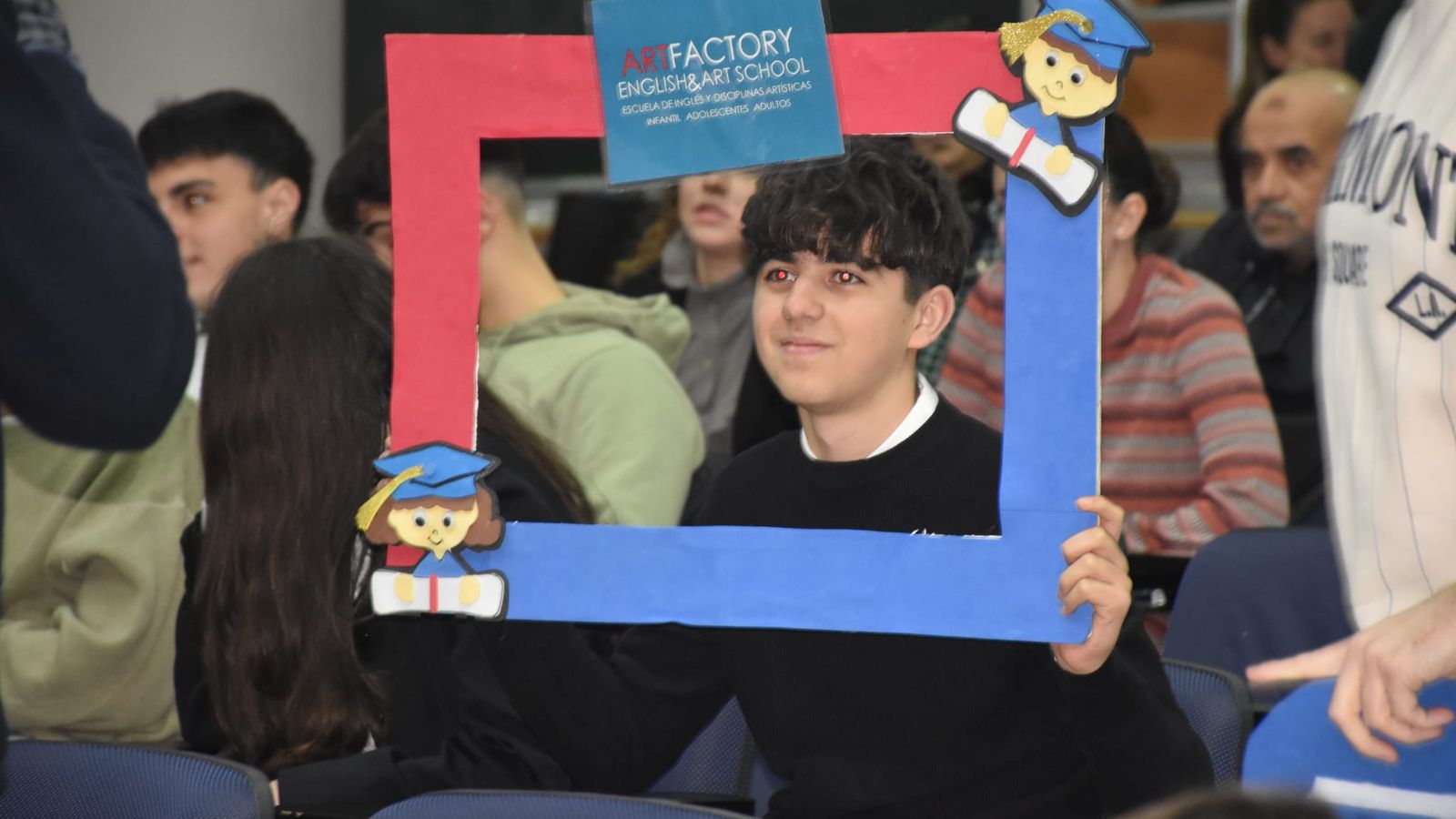 Las academias Art Factory y Big Ben entregan los certificados de inglés a su alumnado