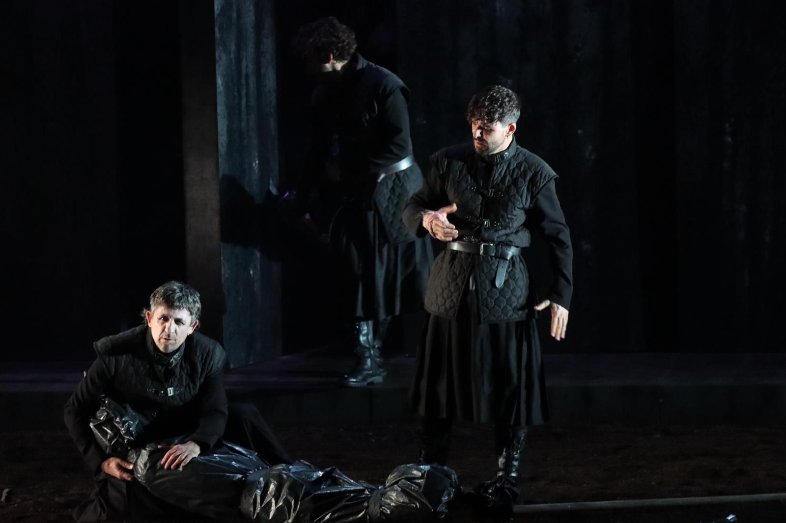 ‘Macbeth’ conquista el Revellín en una noche de teatro, emoción y grandes interpretaciones