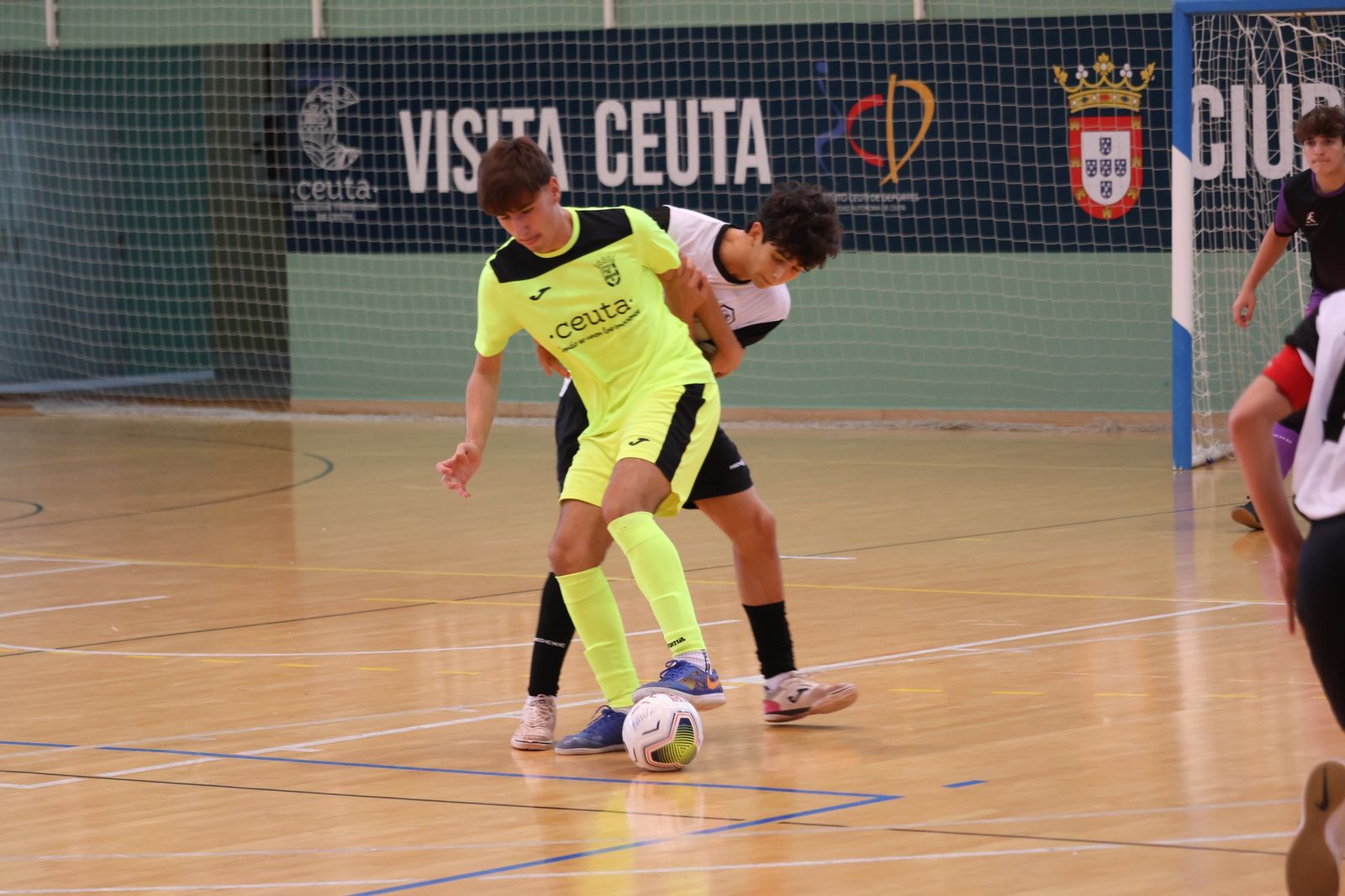 El Bahía Atlético, primer líder de la Liga Juvenil de Fútbol-sala