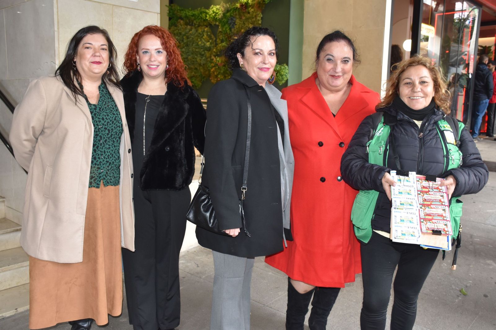 Brindis, risas y espíritu navideño en los restaurantes de la ciudad