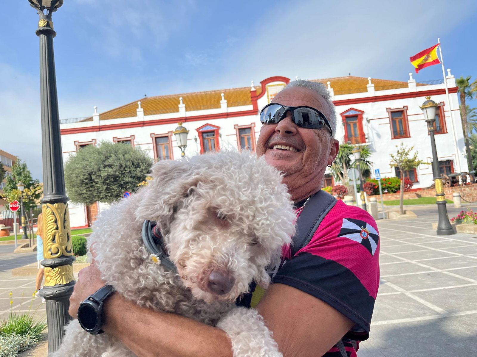 El vicario bendice a los animales de Ceuta por San Daniel