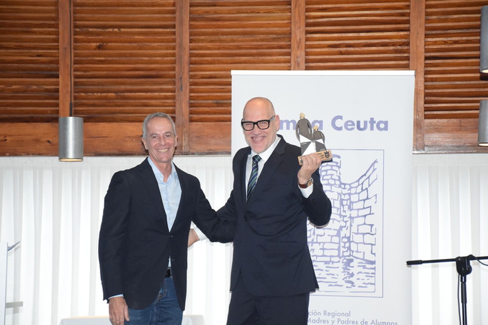 Fampa entrega sus fotos anuales, convertidos en una reivindicación de la educación pública