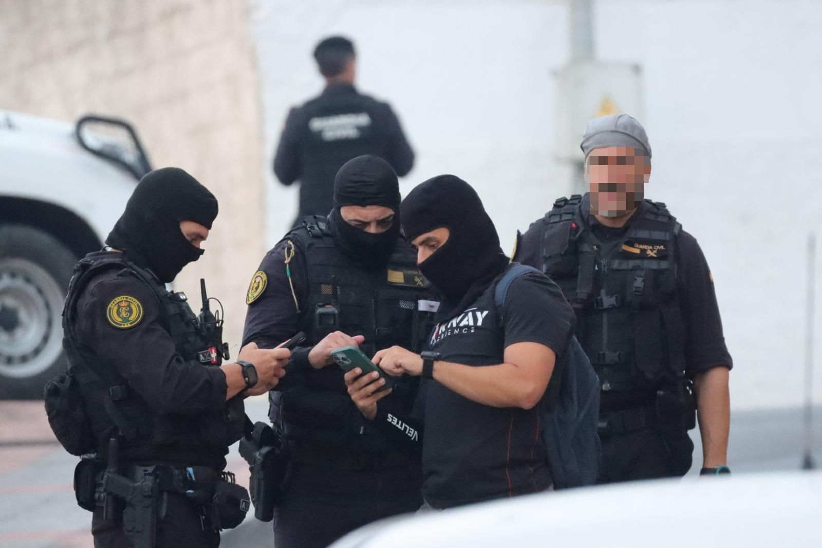 Amplio dispositivo de la Guardia Civil en Cortadura del Valle