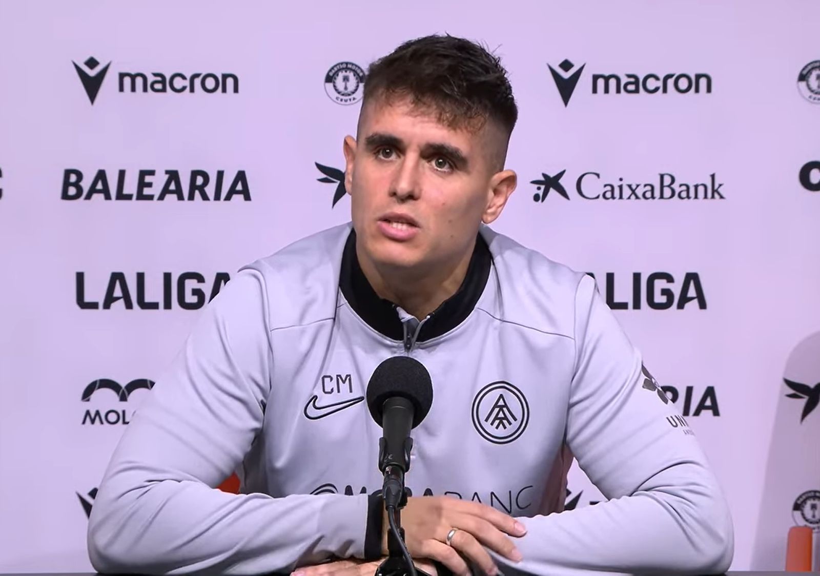 Manso durante la rueda de prensa