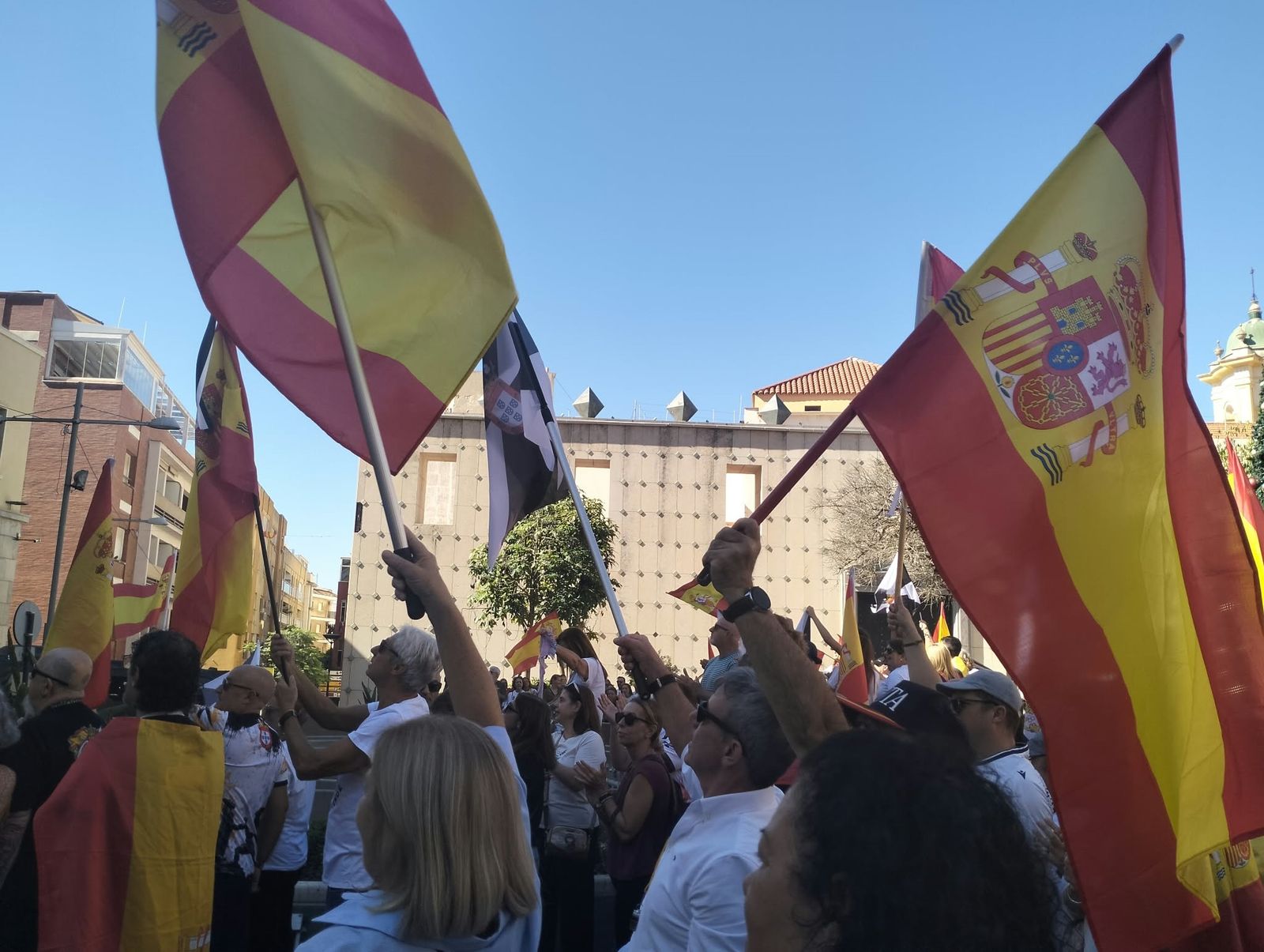 La Plaza de los Reyes, un reflejo de las calles de Madrid