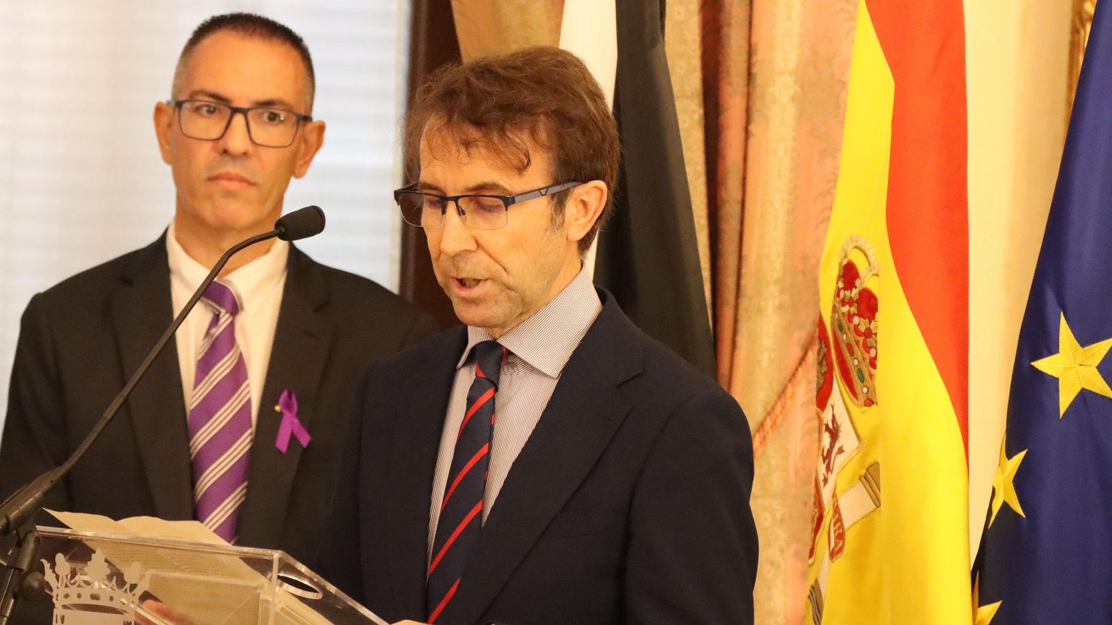 El juez Miguel Ángel Cano durante el discurso tras recibir el reconocimiento de Ceuta a su lucha contra la violencia de género