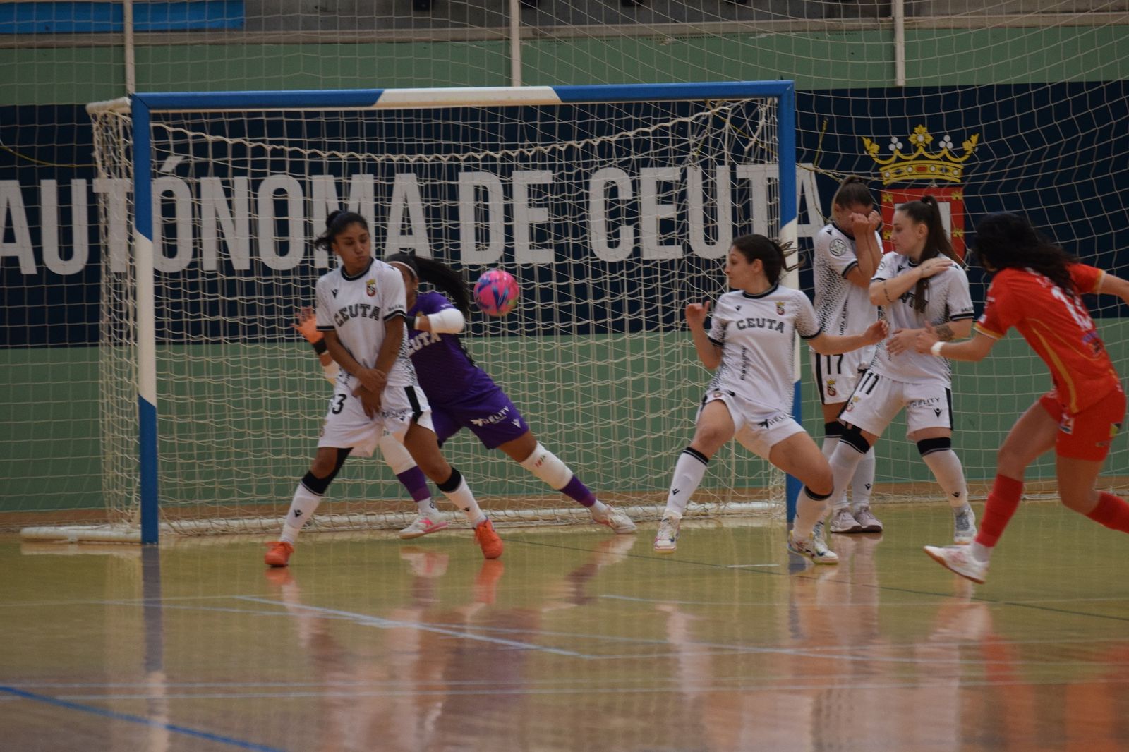 La AD Ceuta Femenino empató frente al Poio