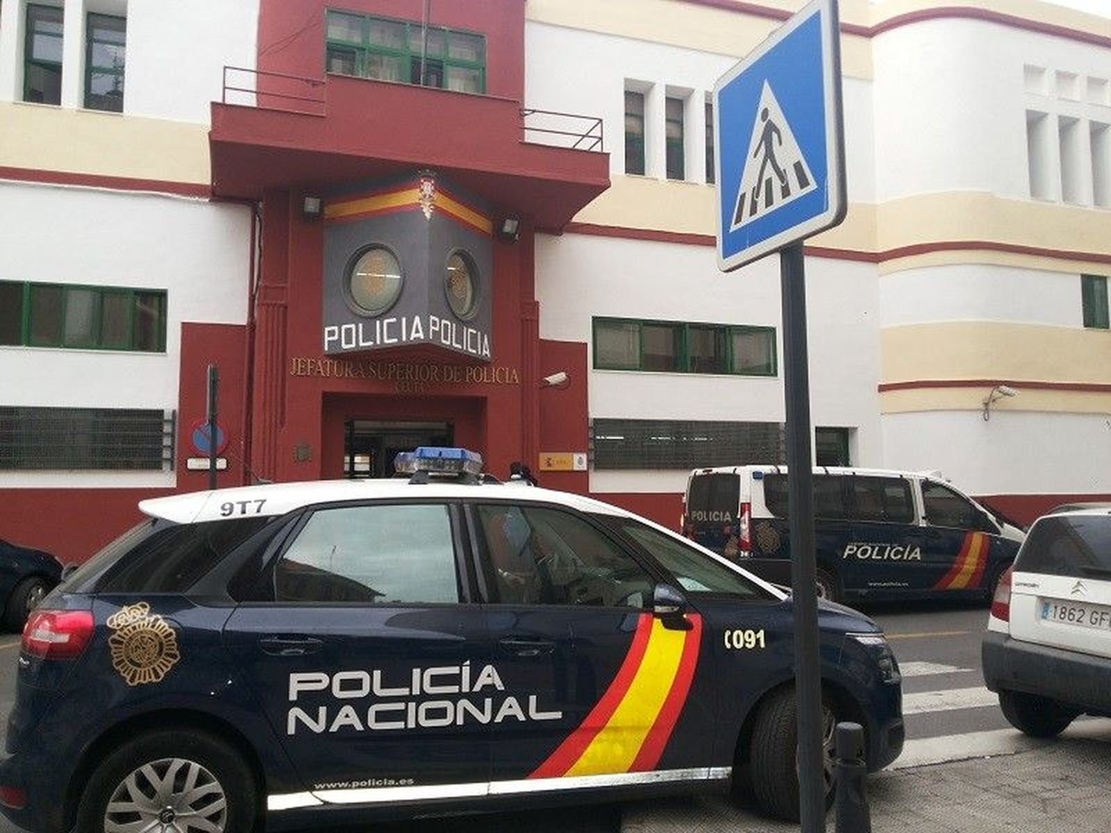 Fachada de la Jefatura Superior de la Policía Nacional en Ceuta