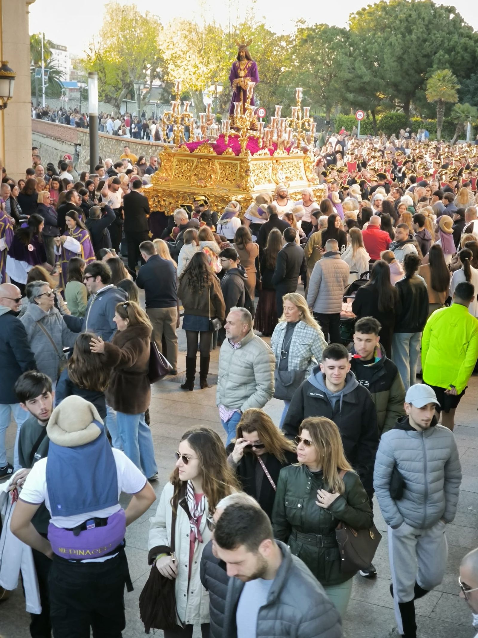 El Medinaceli y María de los Dolores: esencia pura de Ceuta en plena primavera