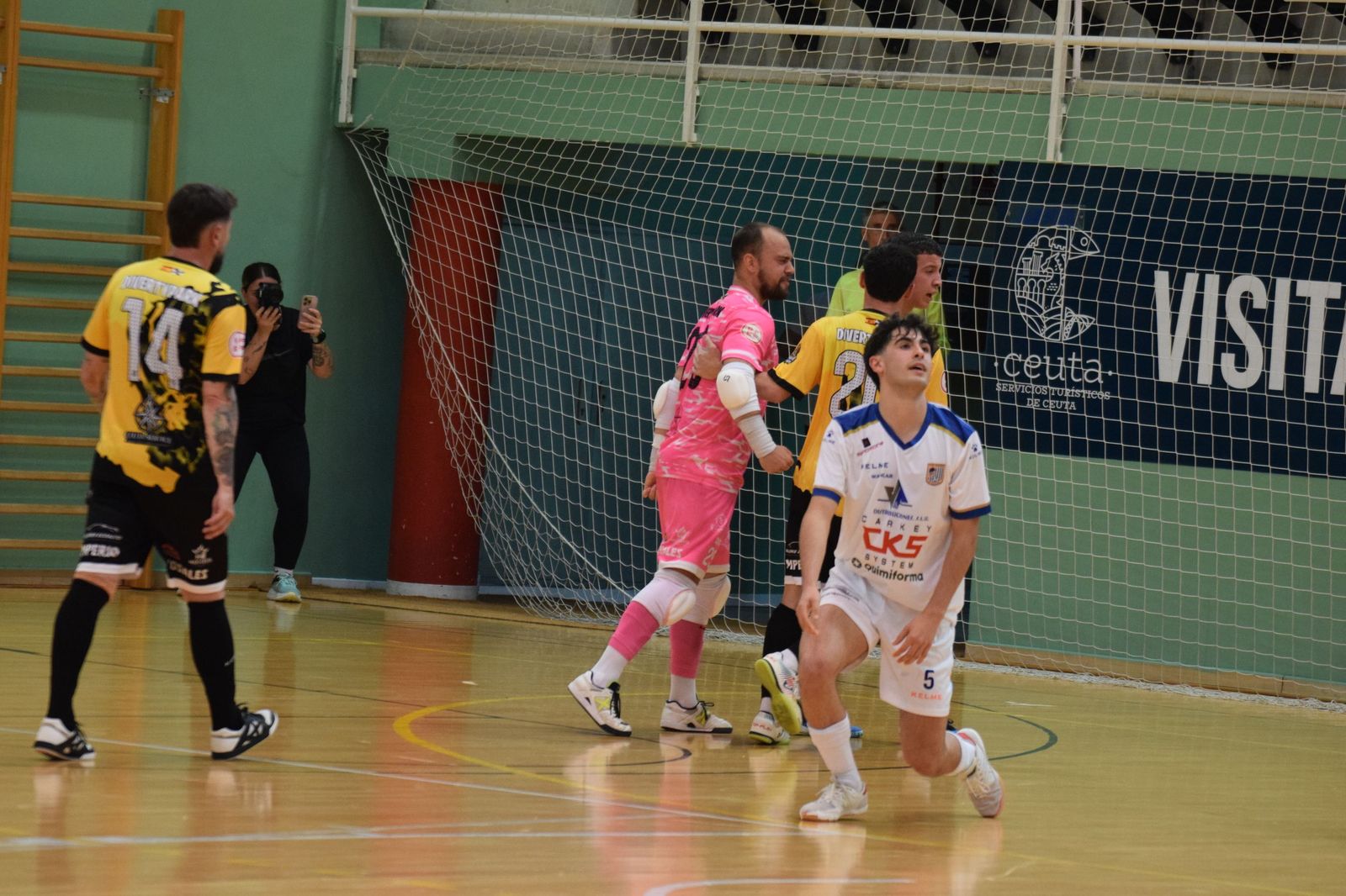 El Sporting está cerca de la permanencia