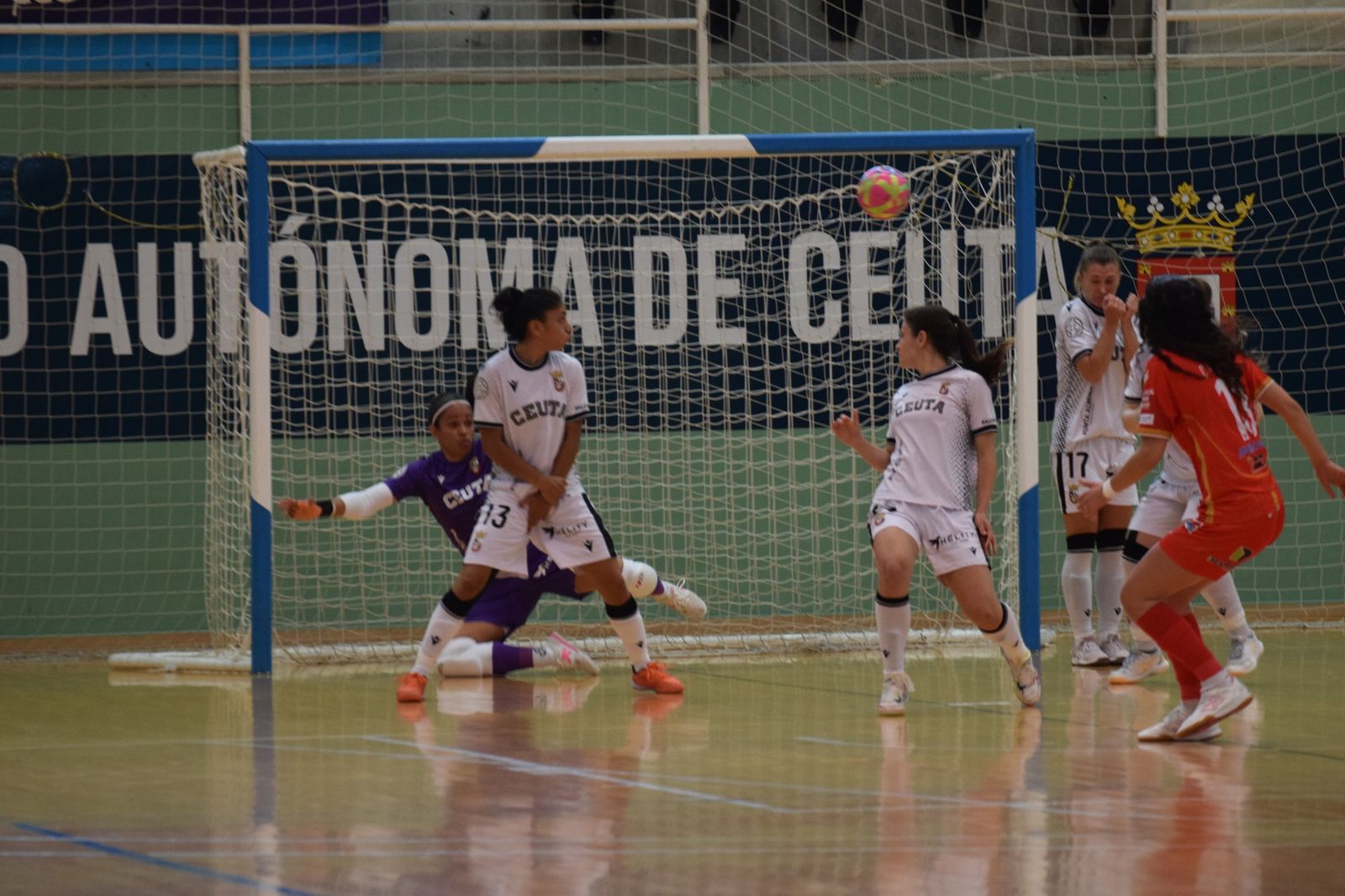 La AD Ceuta Femenino empató frente al Poio