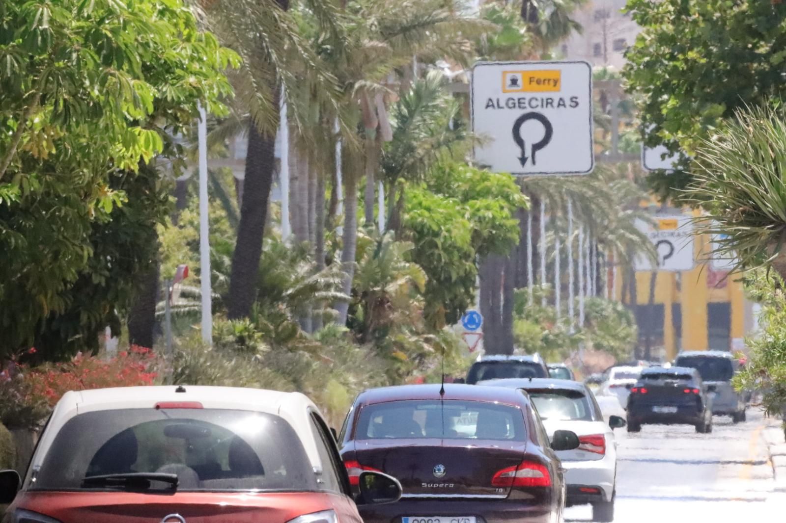 La OPE despega en Ceuta con un 22% menos de viajeros, pero espera su primer gran pico esta semana
