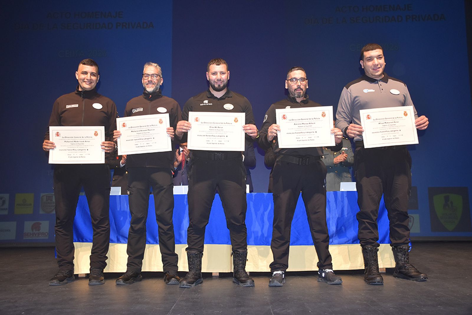 La seguridad privada celebra en el Revellín el día de la profesión
