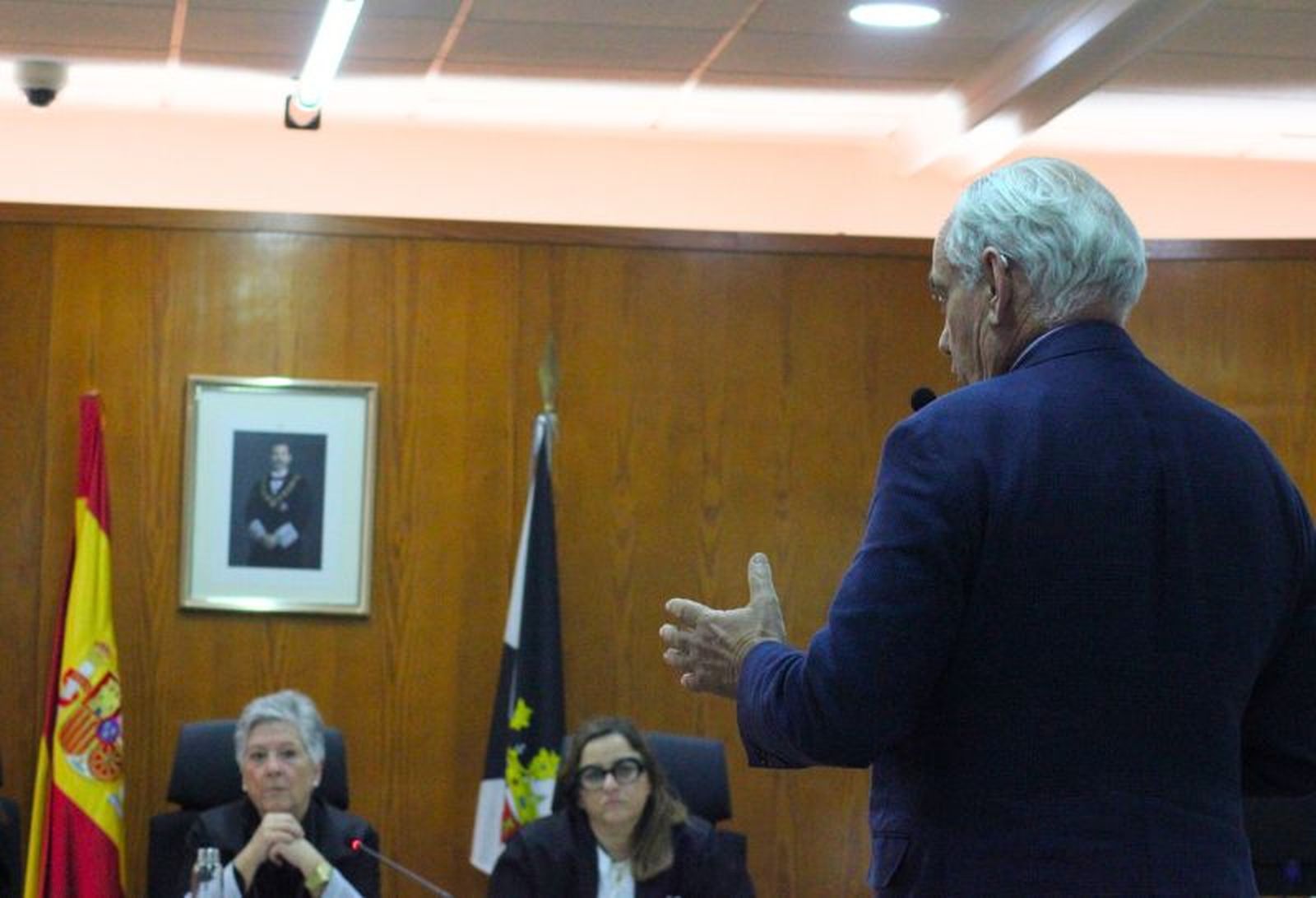 El doctor Cabrera en abril de 2025 en el juicio por el asesinato de Mari Ángeles.