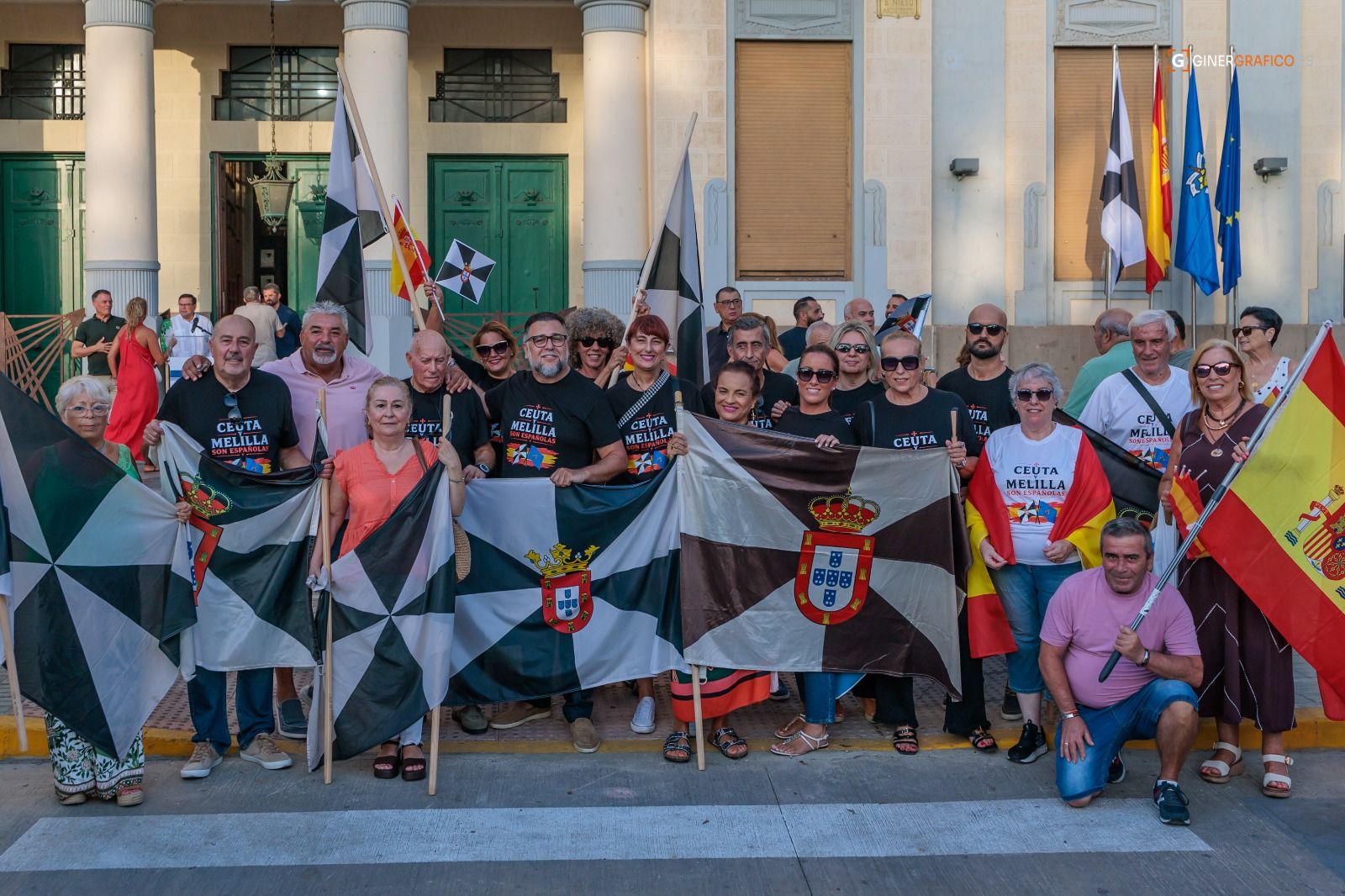 Melilla se vuelca con Ceuta: la Casa Regional de Ceuta, protagonista de una multitudinaria concentración