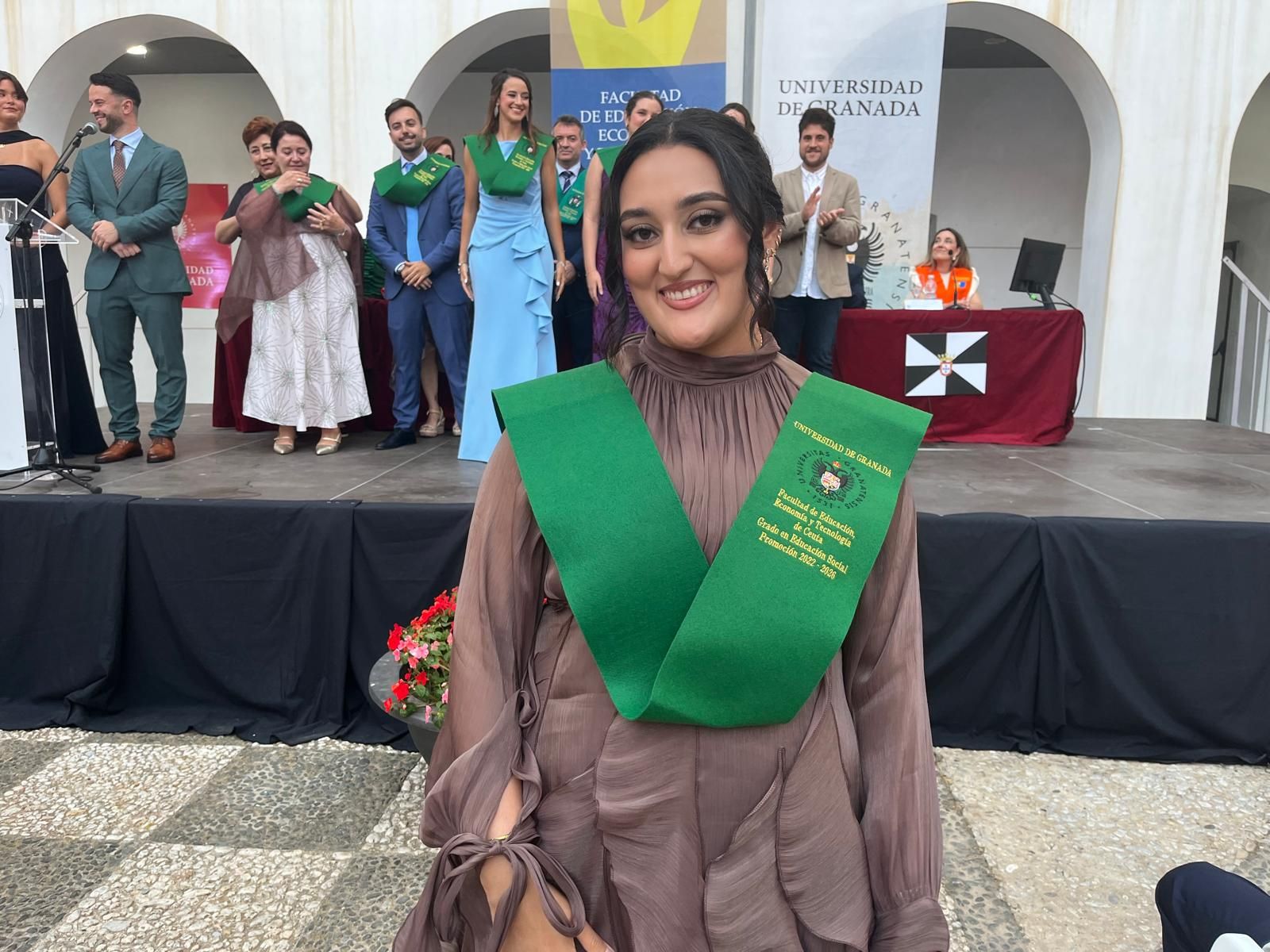 La Facultad de Educación, Economía y Tecnología celebra la graduación de su promoción 2022-2026