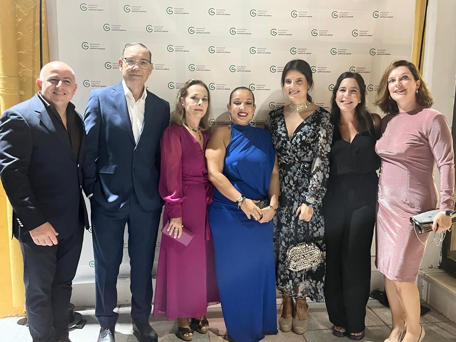 FOGALERÍA | La cena benéfica en Ceuta de la AECC en imágenes