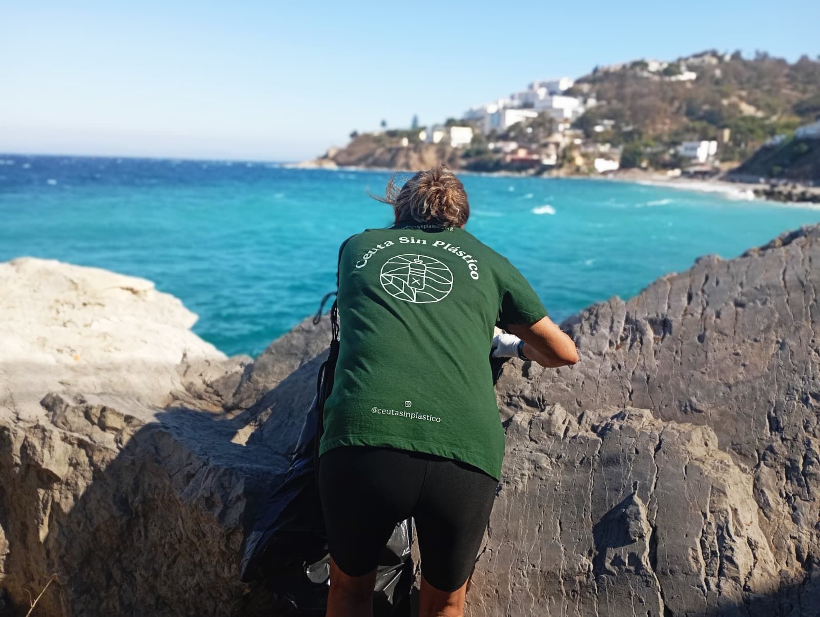 Bonita mañana ecológica en la playa de San Amaro