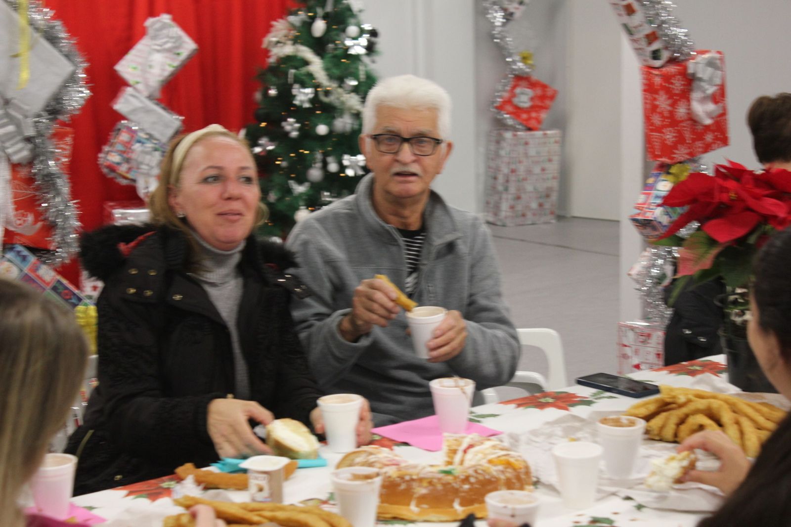 Una chocolatada especial en Juan XXIII