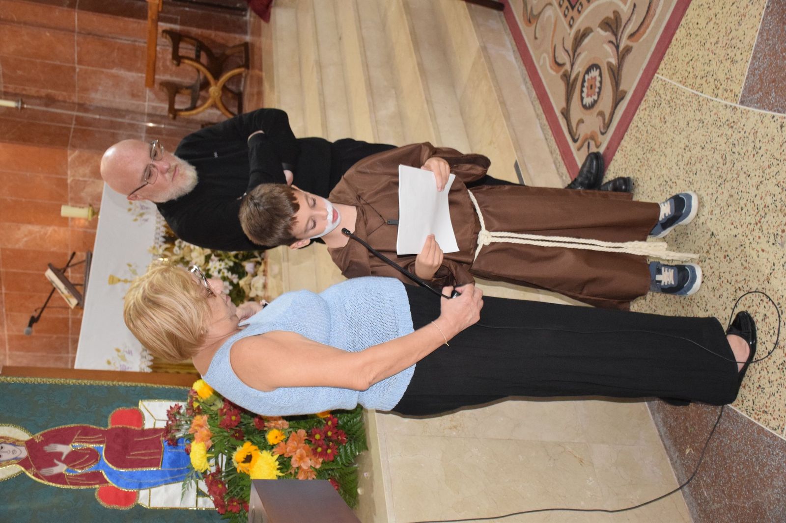 FOTOGALERÍA | Celebración del Día de Todos los Santos en la parroquia de Santa Teresa