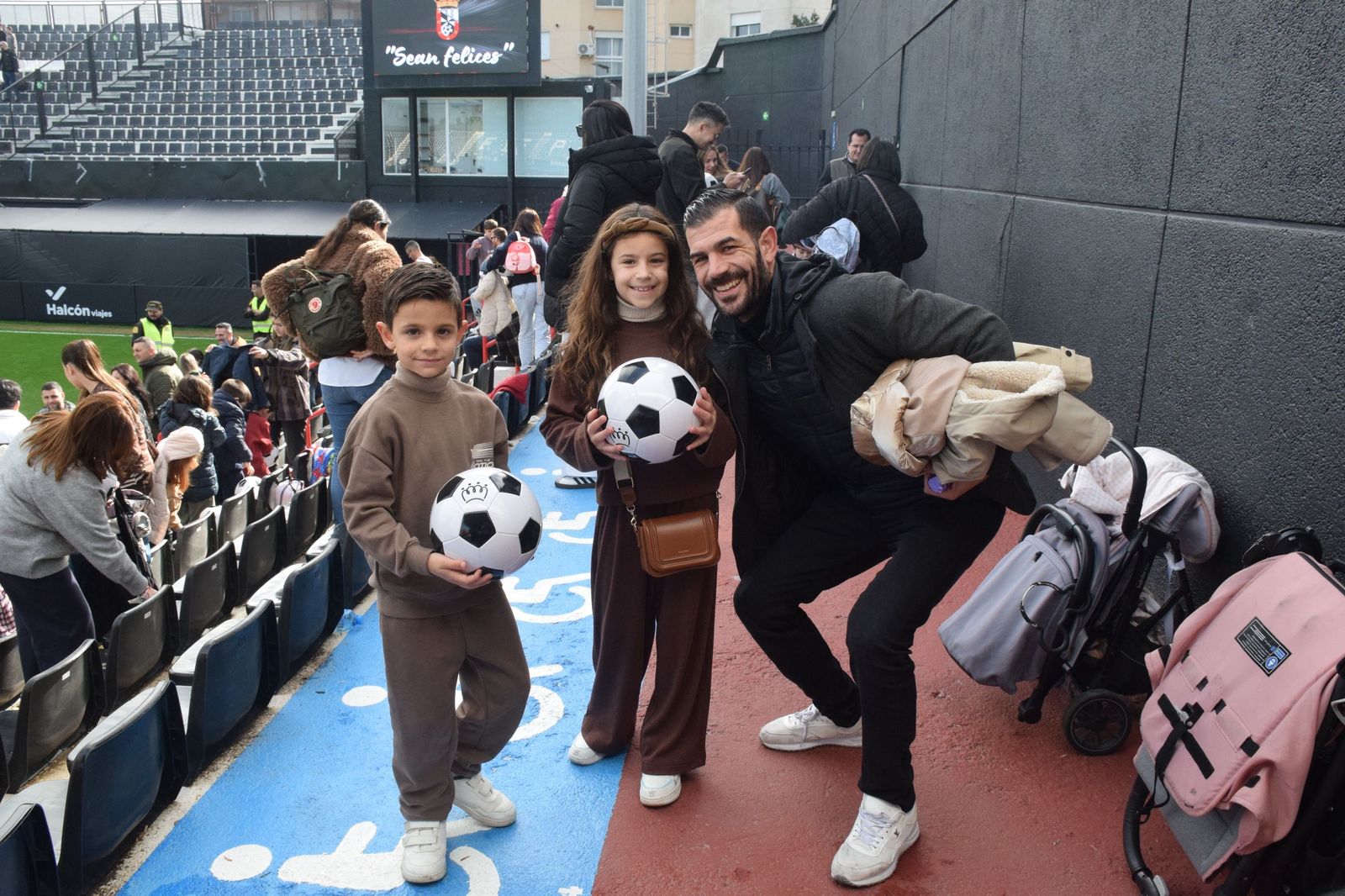 Así se vivió en el Murube la esperada llegada de los Reyes Magos