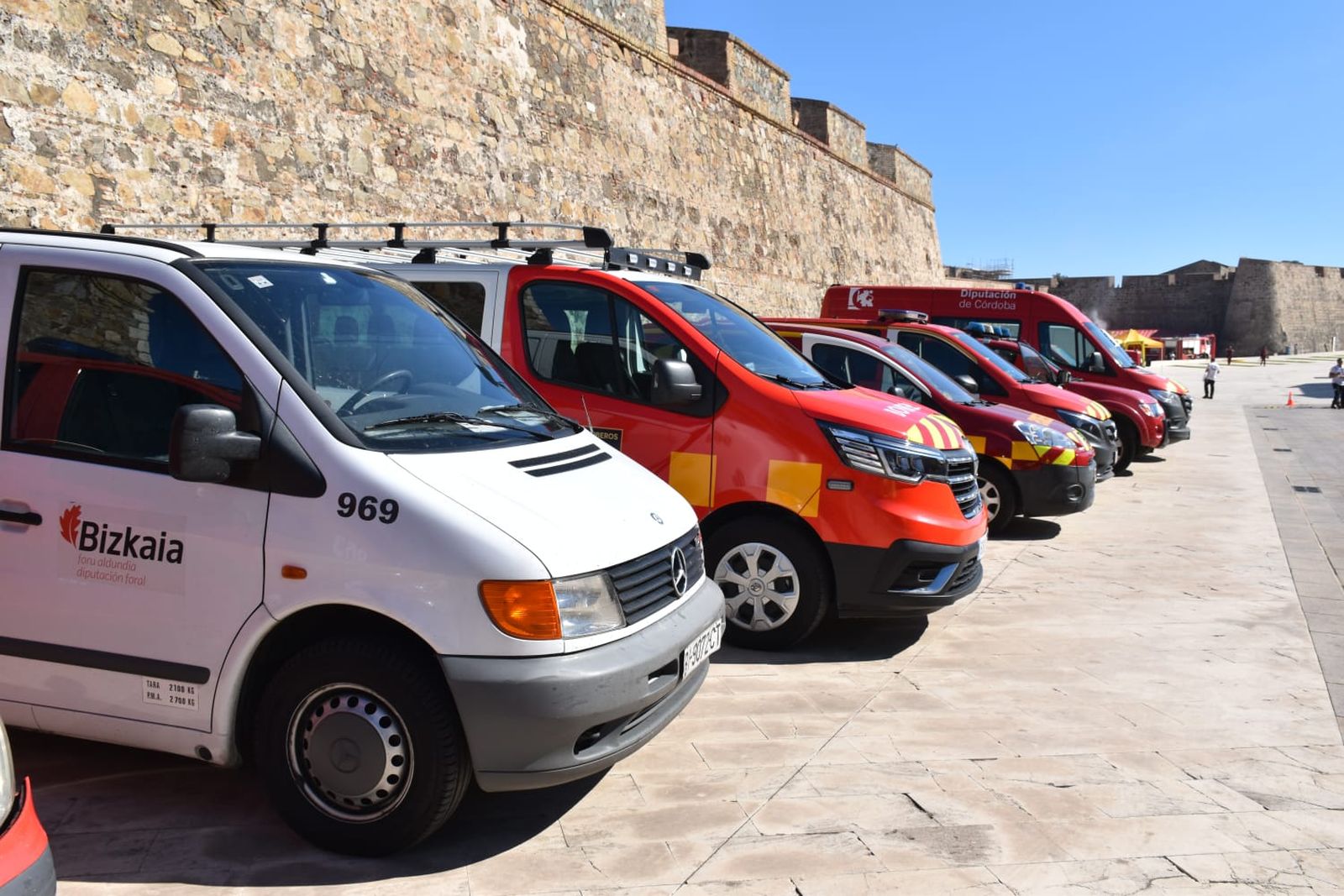 Bomberos de toda España protagonizan en Ceuta una jornada técnica y de formación práctica en rescates
