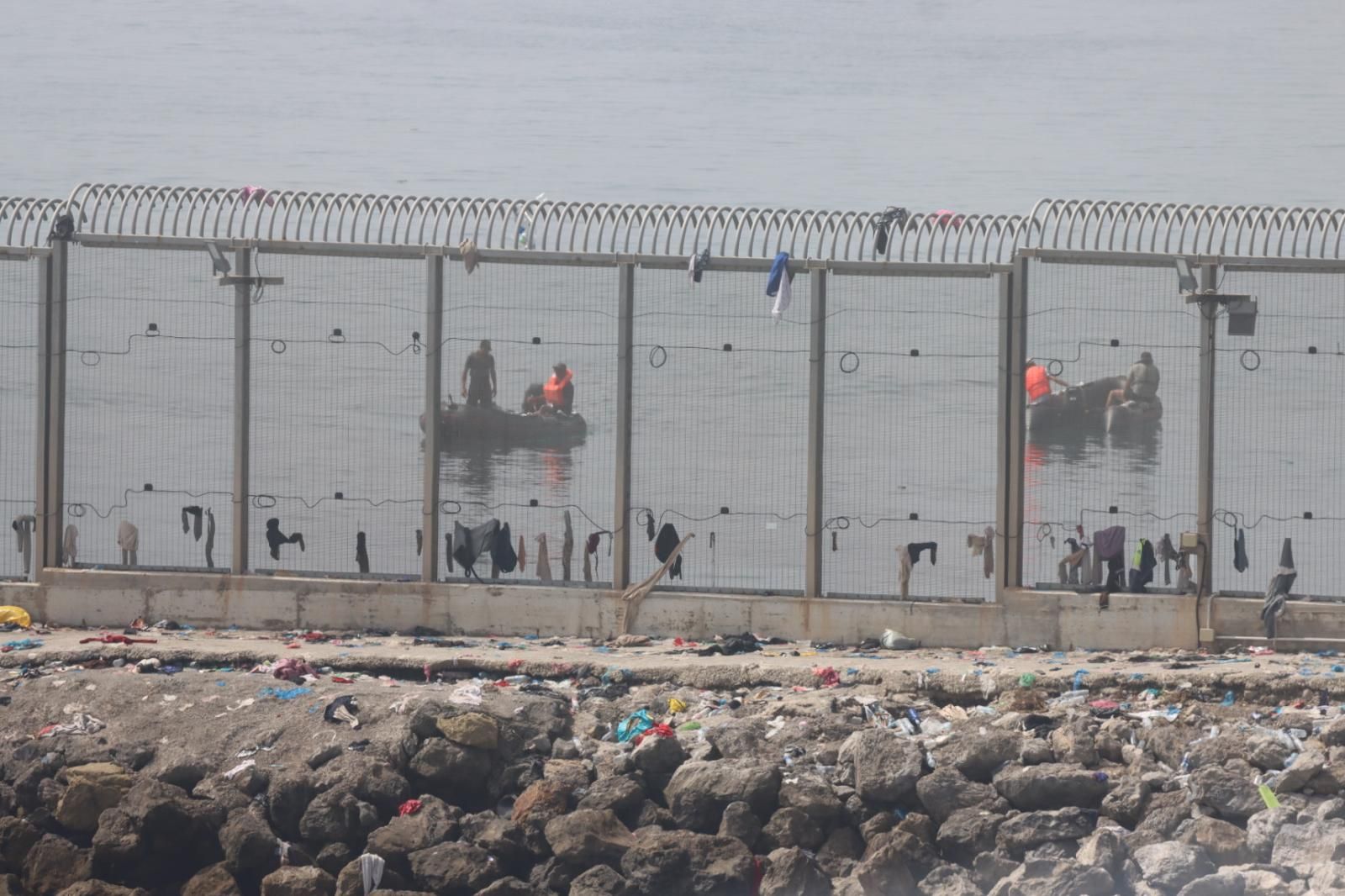 Así amanece Ceuta hoy tras la masiva entrada a la ciudad de casi 60 mil migrantes