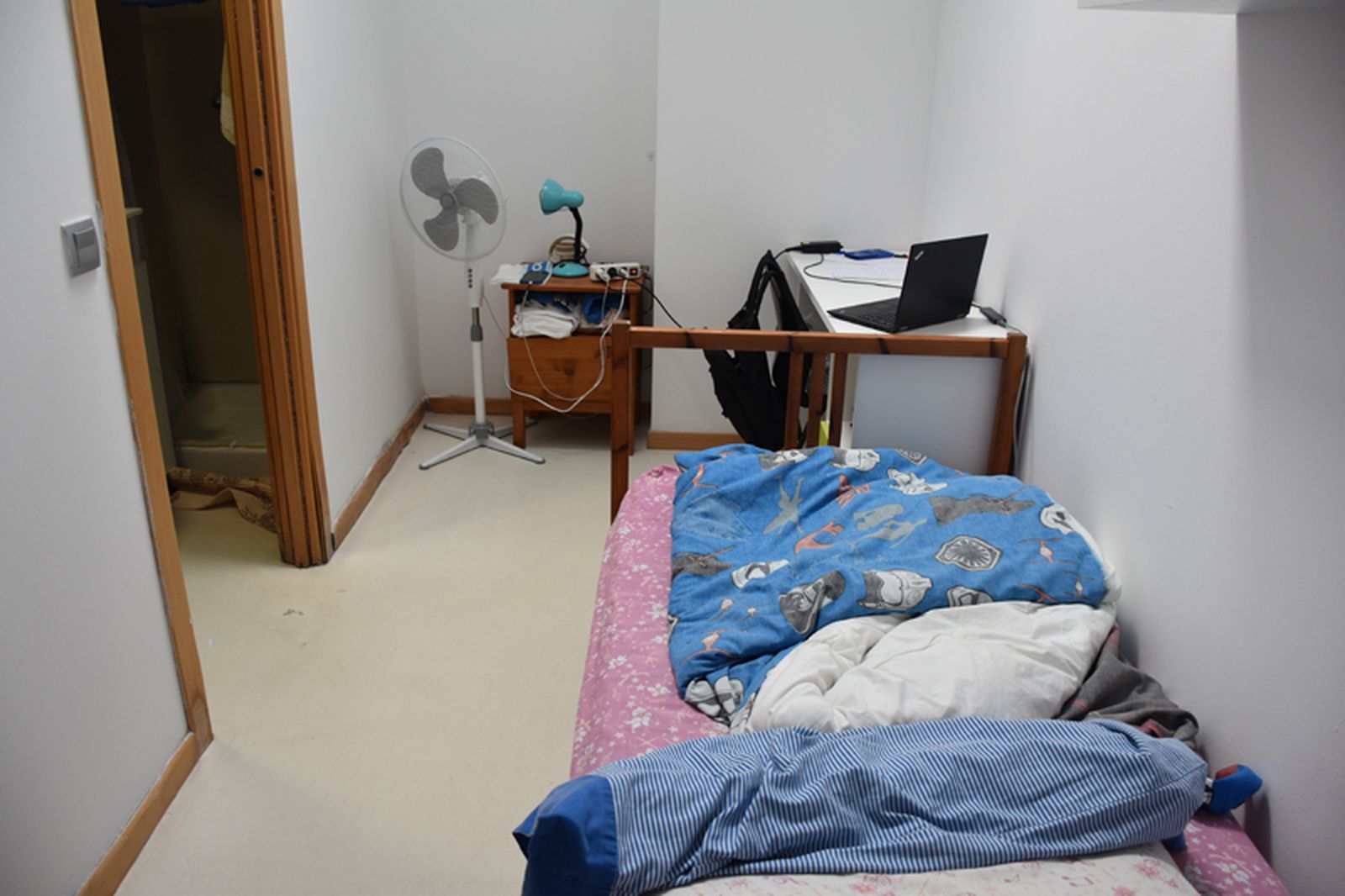 Una de las habitaciones de la residencia. / FOTO NICOL´S
