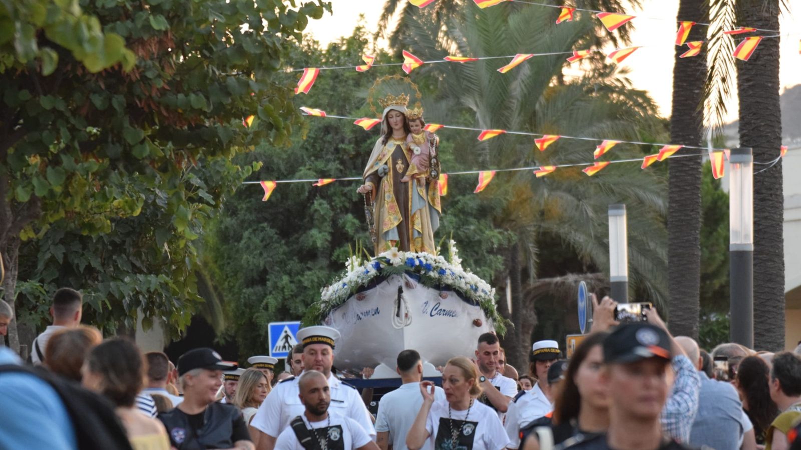 La Reina de los Mares, en su procesión
