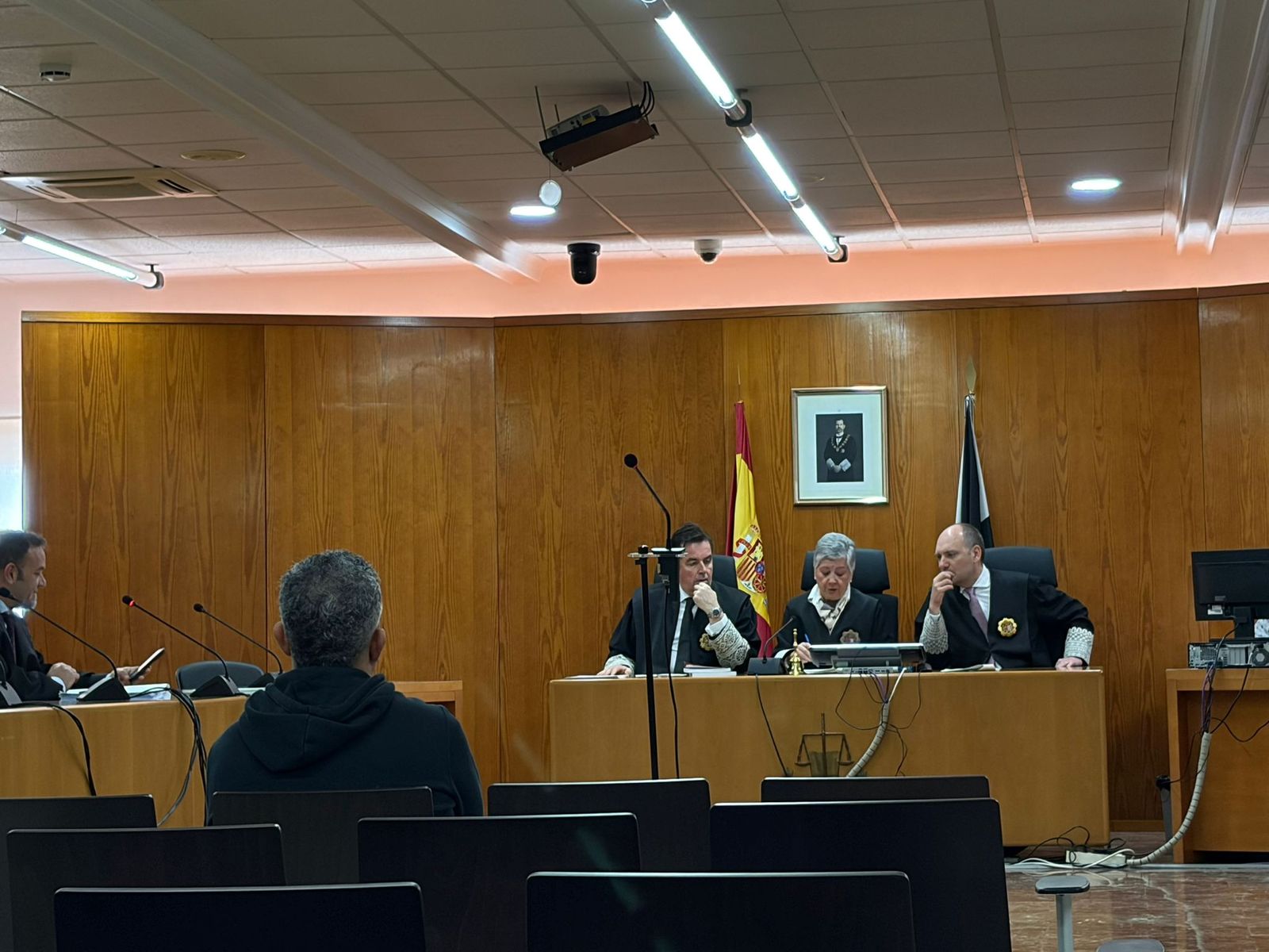 El acusado ante la Sección VI de la Audiencia Provincial de Cádiz, con sede en Ceuta, este miércoles