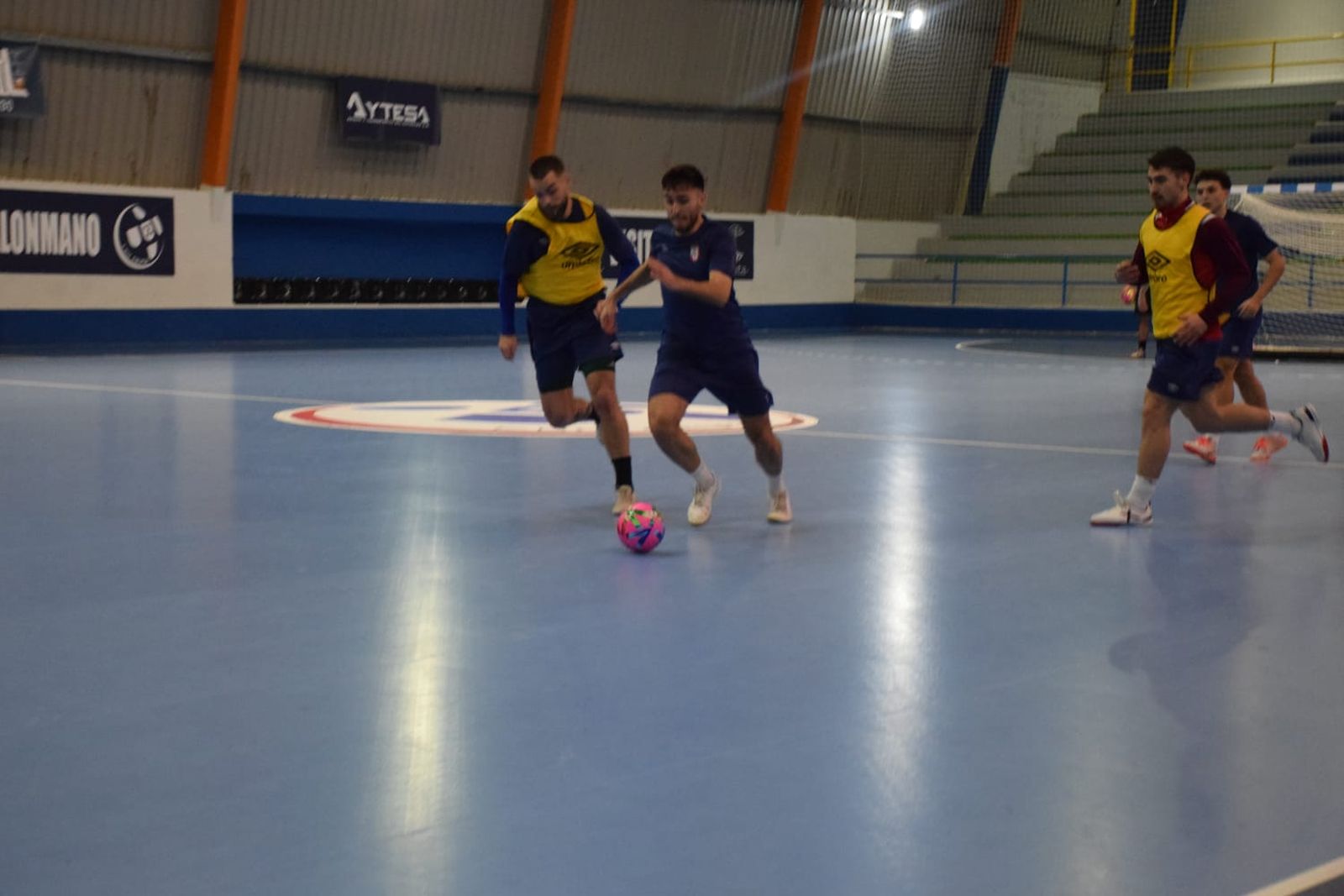 Primer entrenamiento de Nacho García, nuevo entrenador del Ceuti