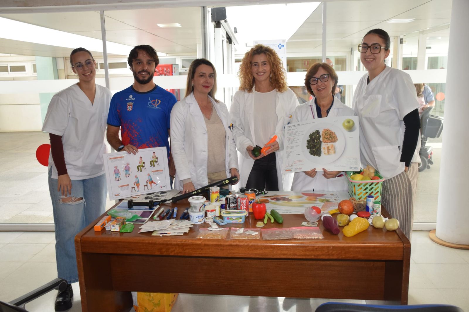 Un grupo de enfermeras participan en unos talleres organizados por Ingesa