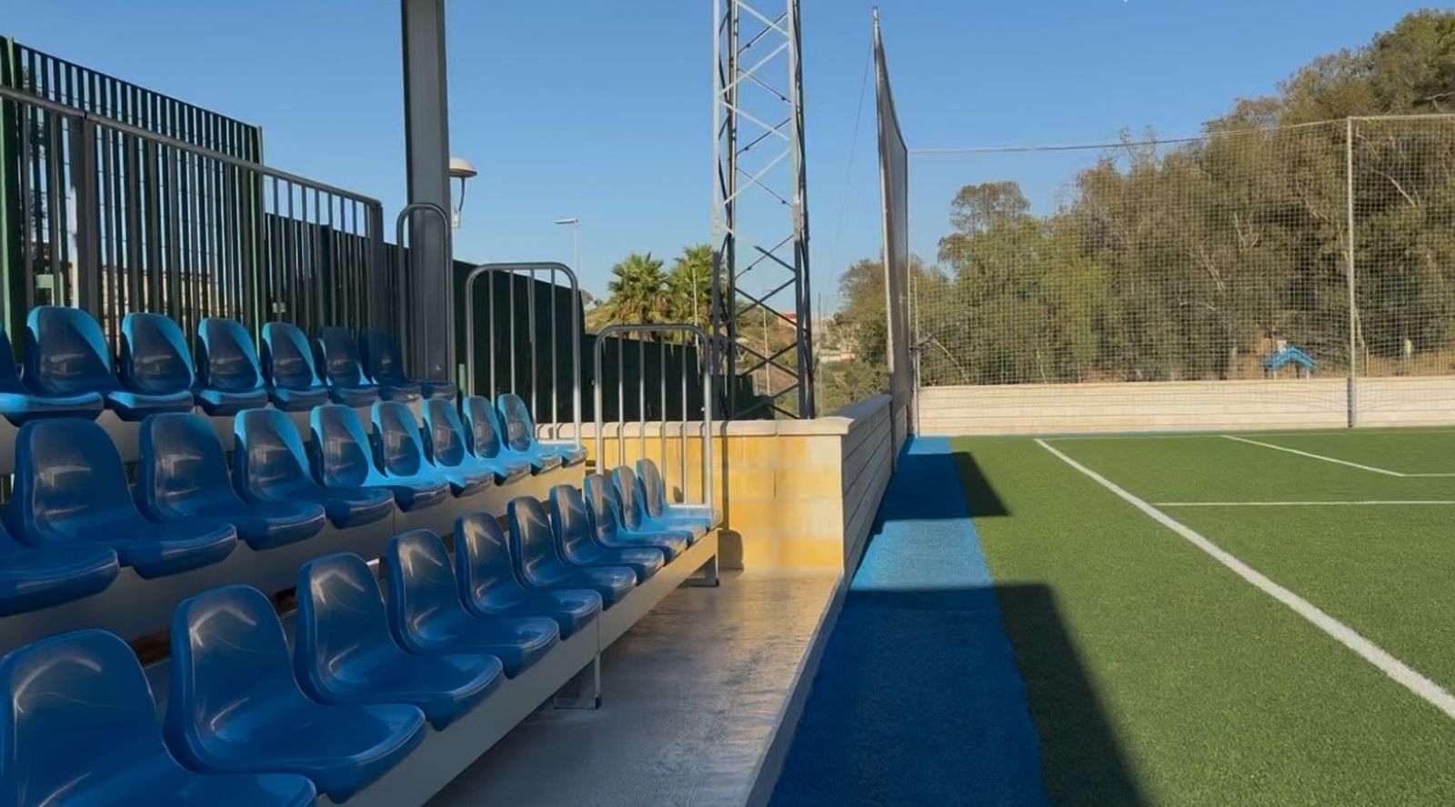 Grada de uno de los campos de El Príncipe