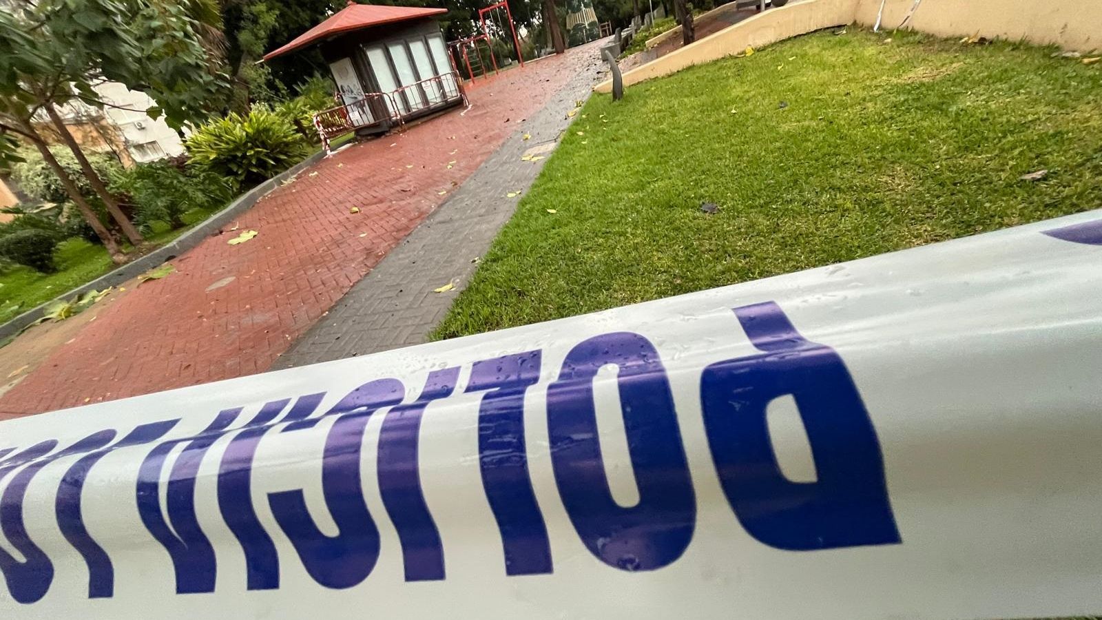 Cinta policial en los Jardines de la Argentina