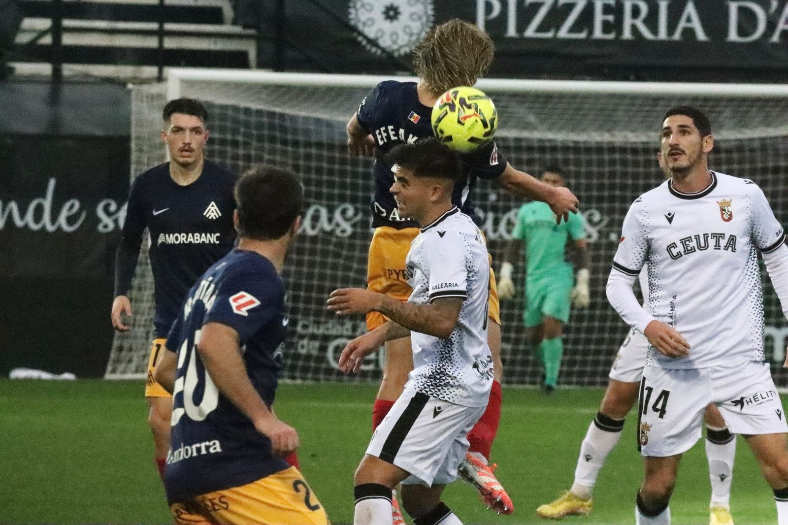 La AD Ceuta se muestra sólido ante un buen Andorra