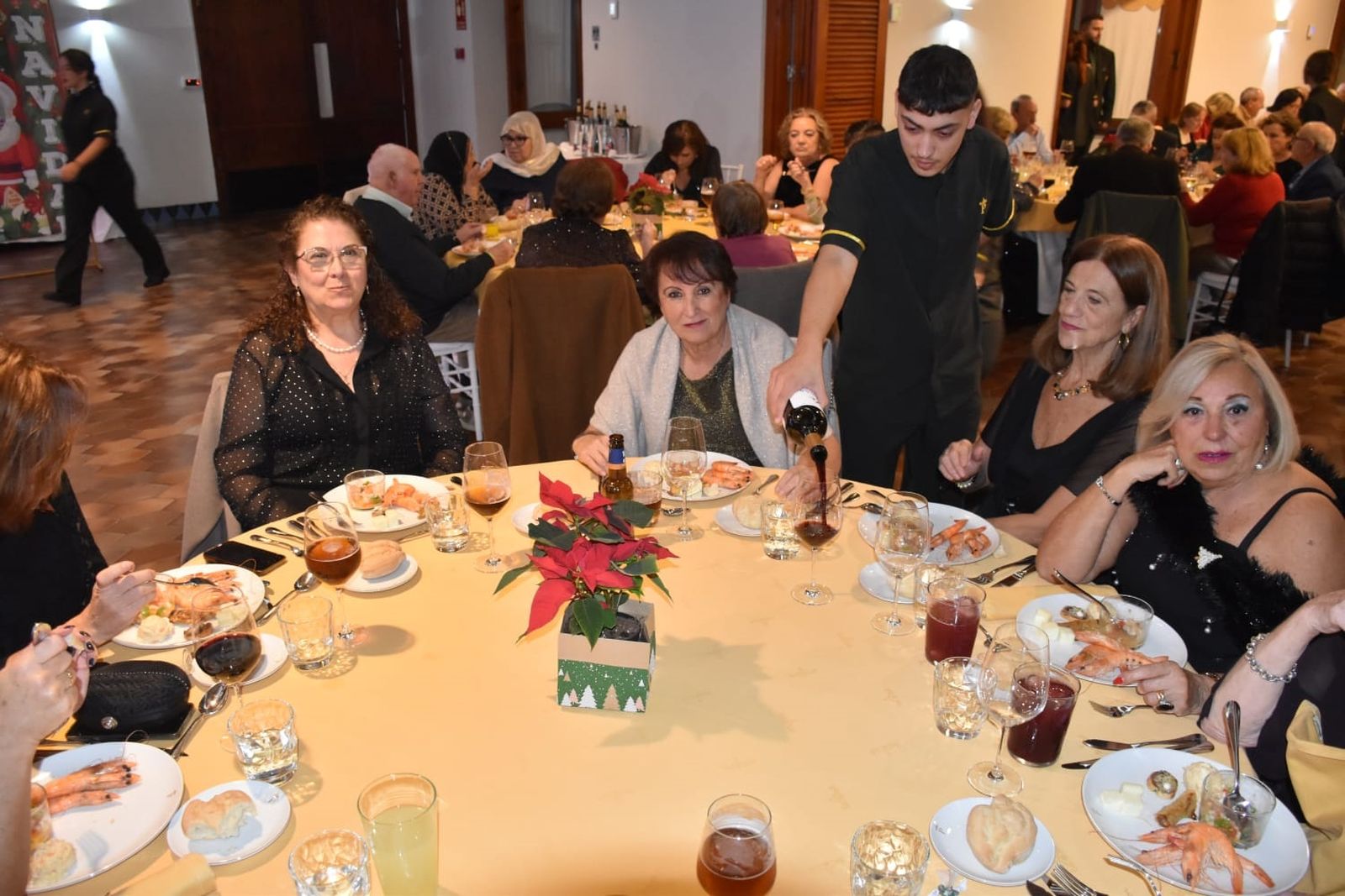 Luces, villancicos y sonrisas para nuestros mayores