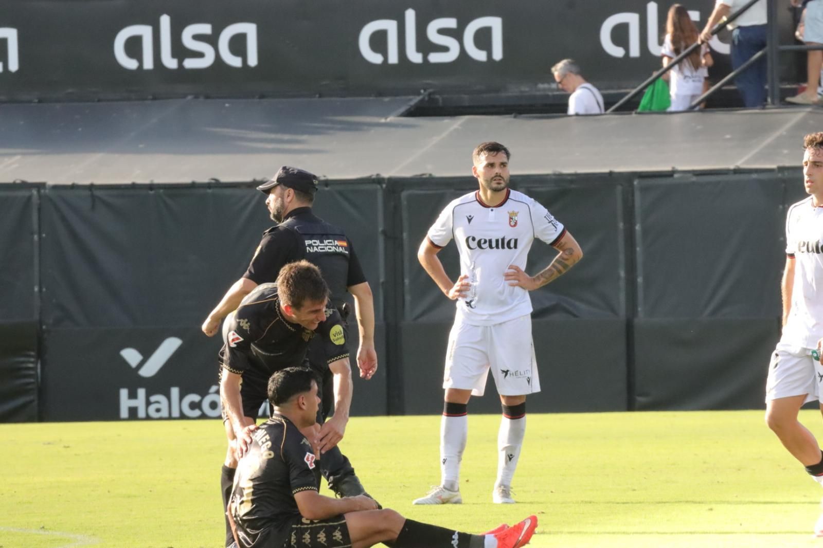 (1-2) Una AD Ceuta, espesa, pierde ante un buen Sabadell