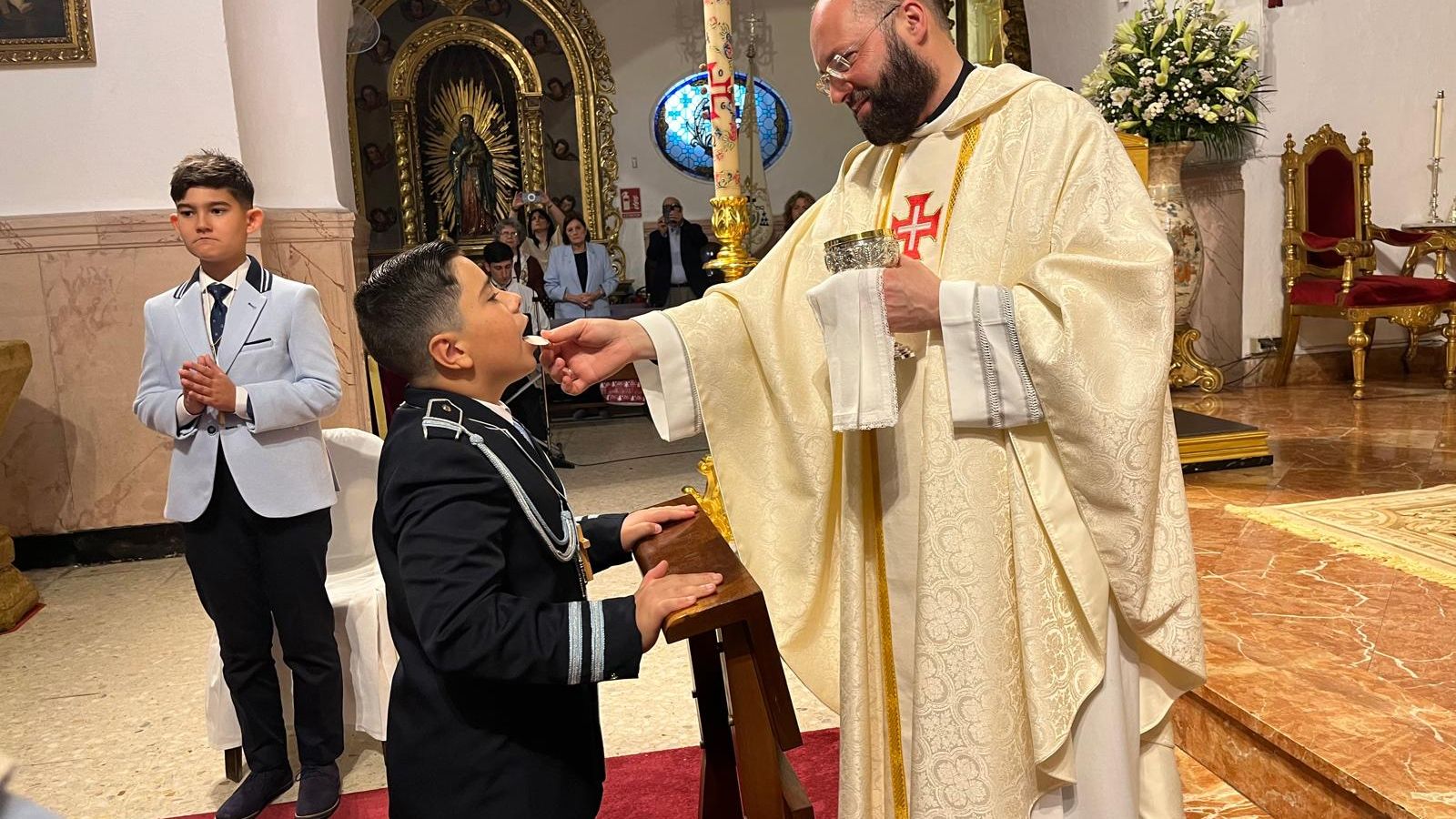 Primer turno de comuniones este sábado en el Santuario de África