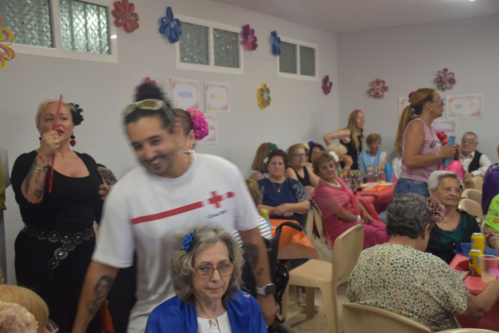 Villajovita se viste de feria para celebrar la primavera junto a sus mayores