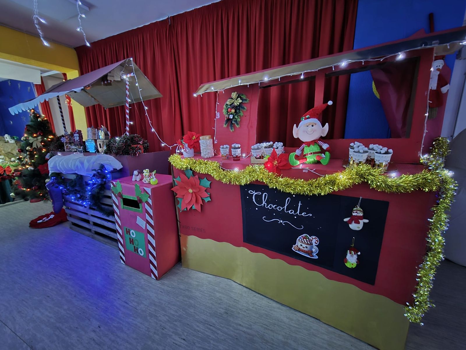 El CEIP Maestro Juan Morejón presenta su solidaria “Plaza de la Navidad”