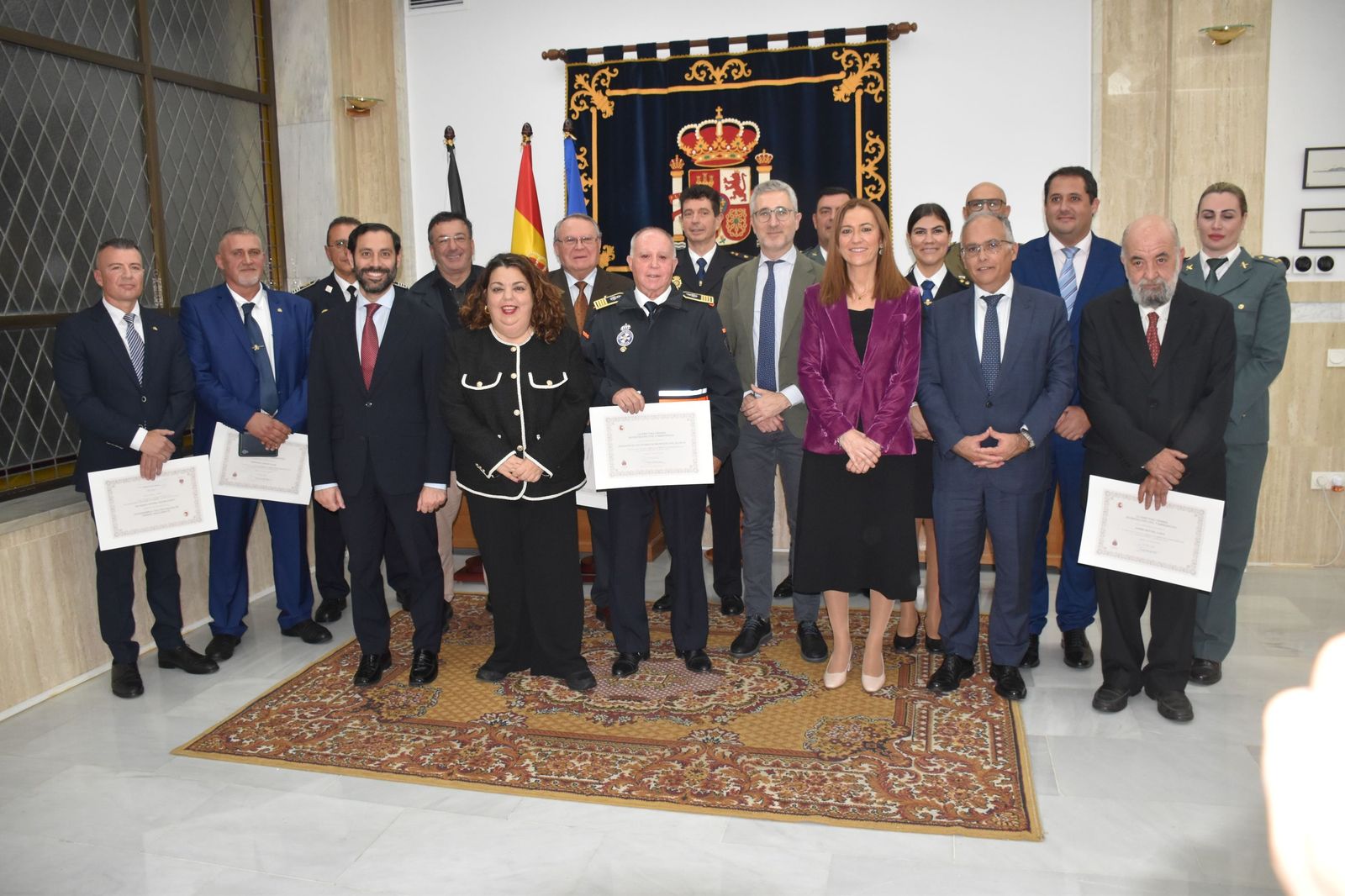 Protección Civil rreconoce el éxito de la OPE con la entrega de sus Medallas