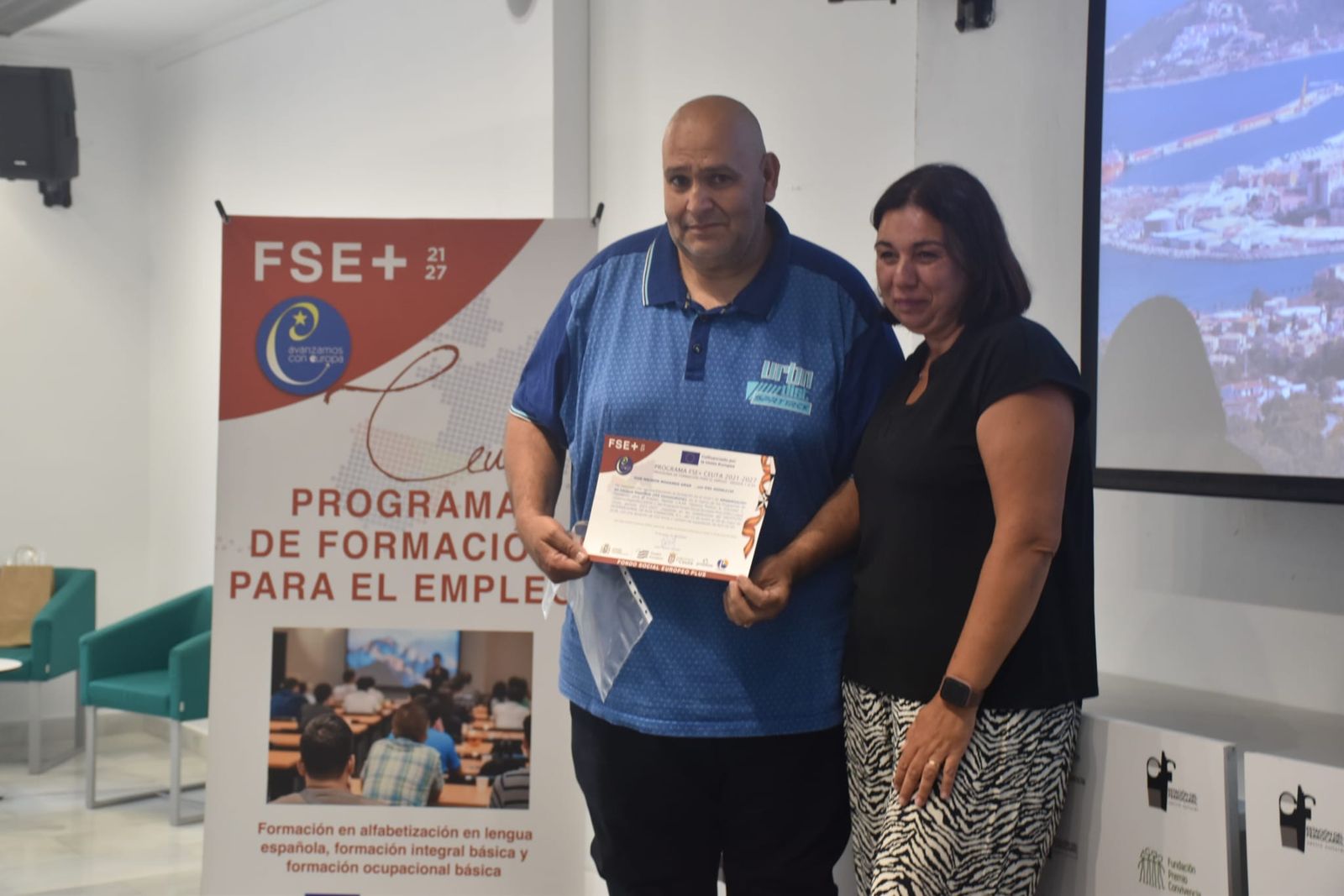Más de medio año de esfuerzo tiene premio: los alumnos de los programas europeos reciben sus diplomas