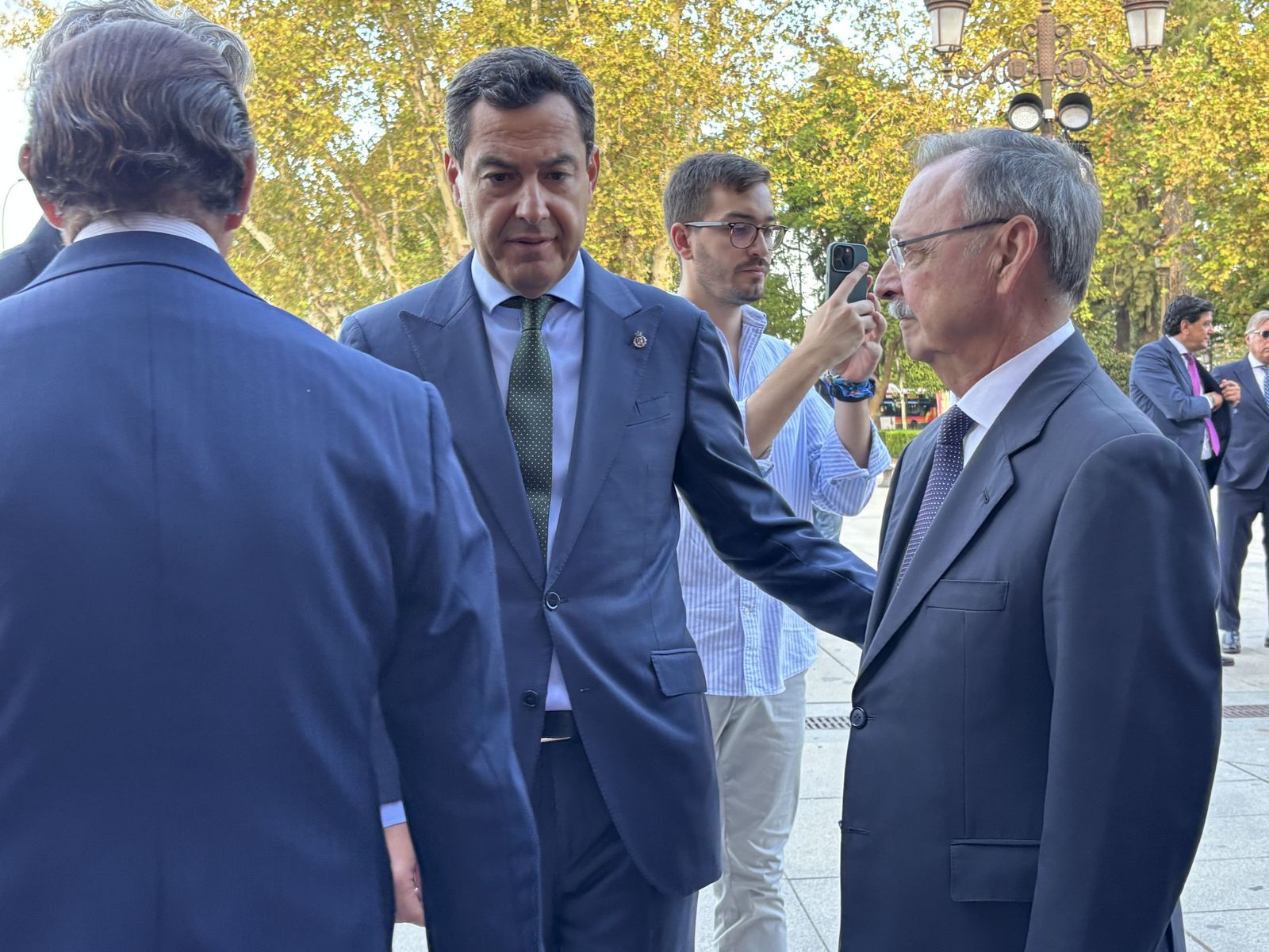 Vivas avisa desde Andalucía de que Ceuta sigue en una “olla a presión” y exige el retorno de los invasores