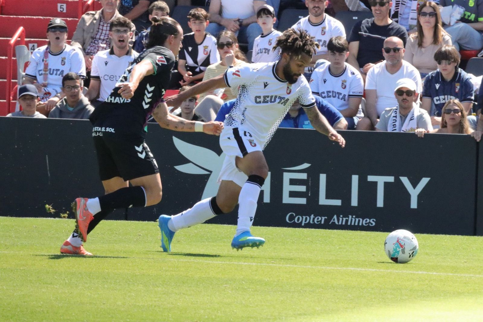 La AD Ceuta no puede con el Málaga