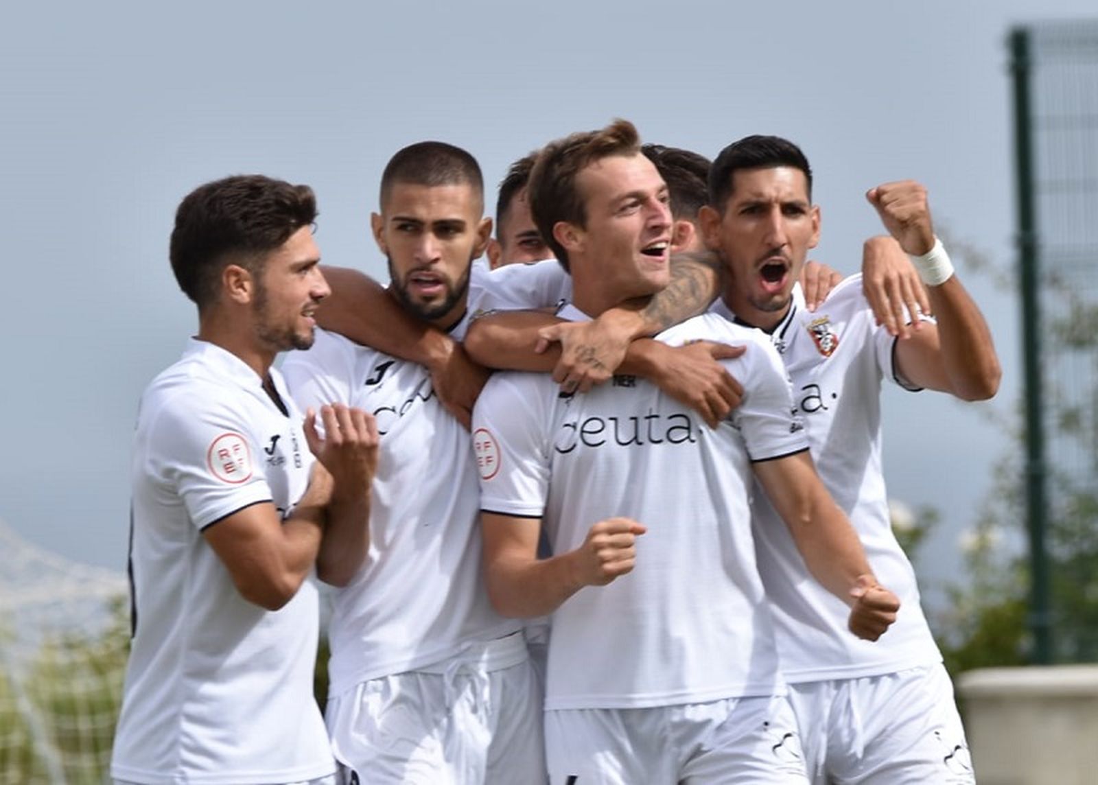 El equipo ceutí no opta por rendirse y necesita una victoria de prestigio ante su afición. / FOTO nicol’s