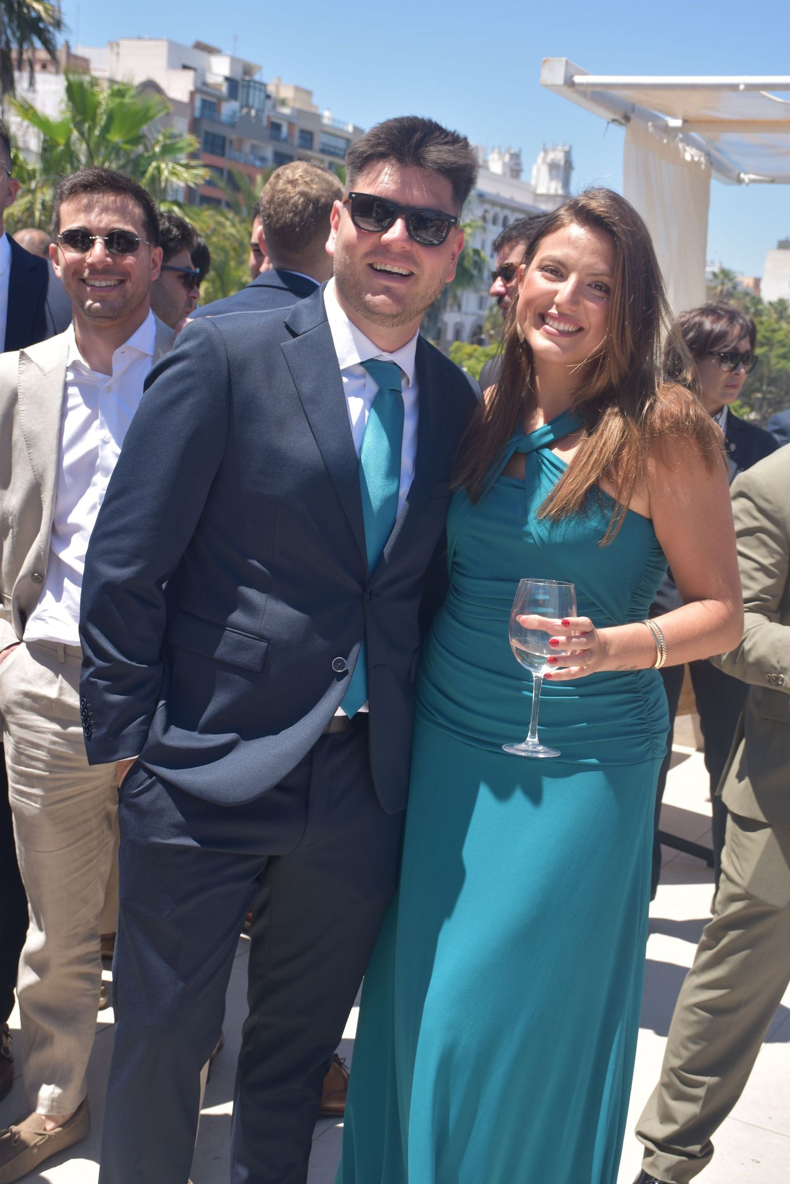 Direk y Rocío sellan su amor bajo el cielo de Ceuta