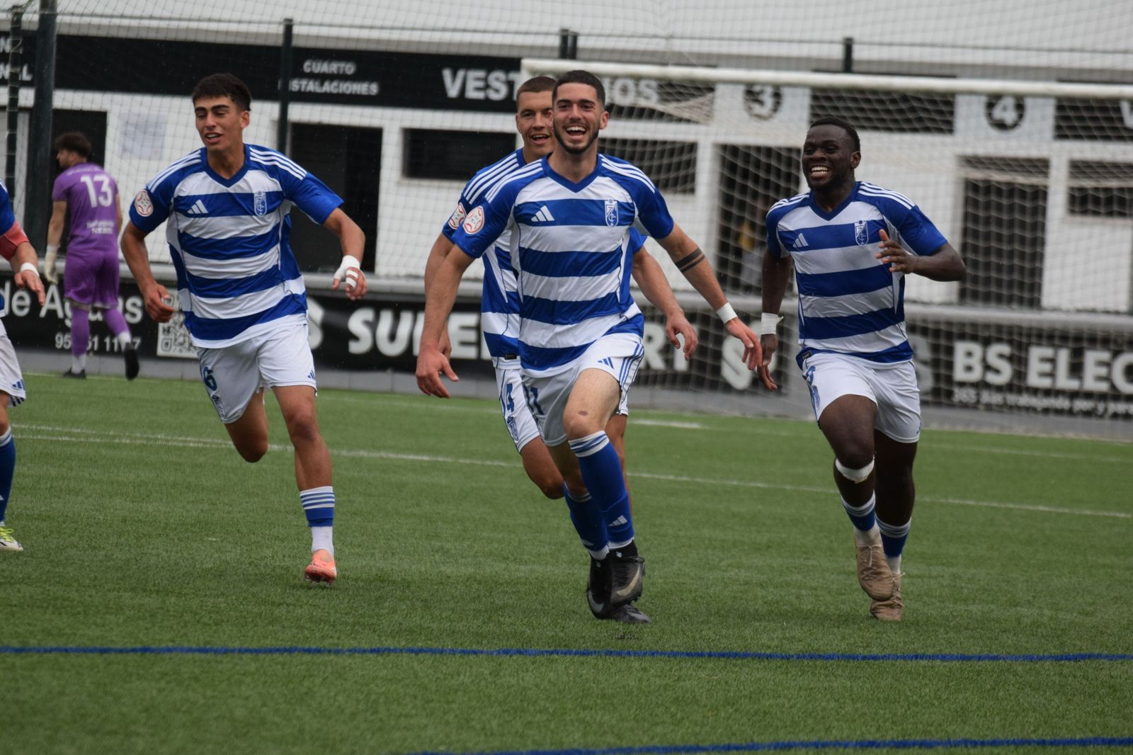 El Granada C.F. asaltó el Benoliel con un gol decisivo en el tramo final