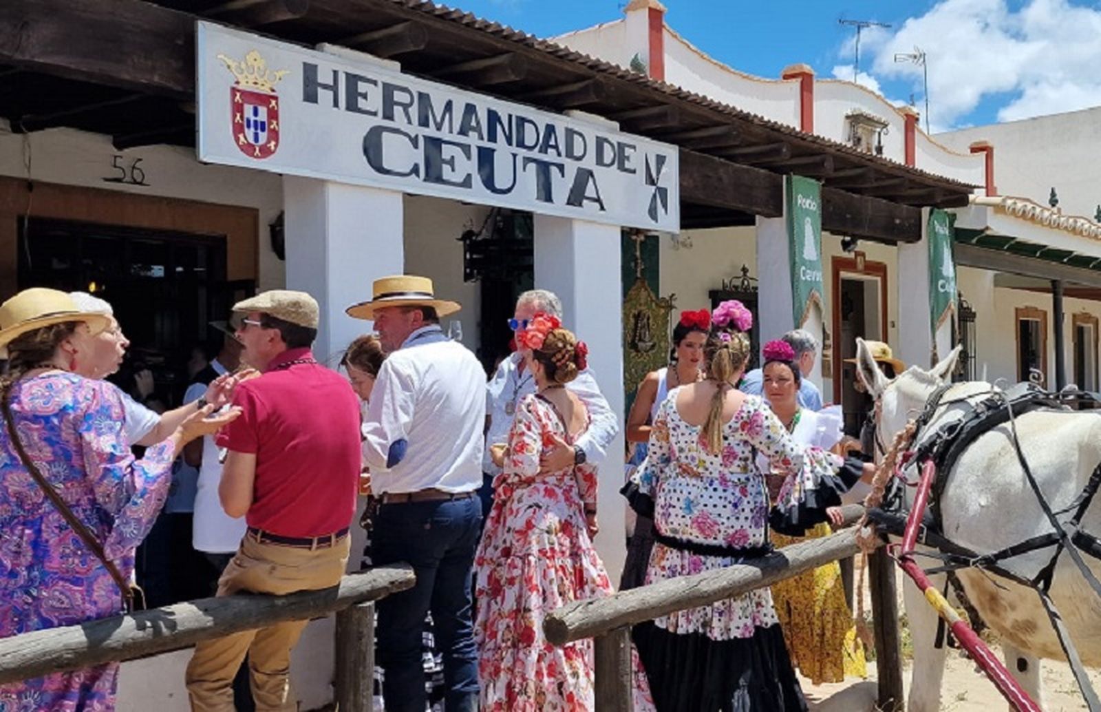 La casa de la Hermanda del Rocío de Ceuta en el Rocío / FOTO SAMUEL DUEÑAS