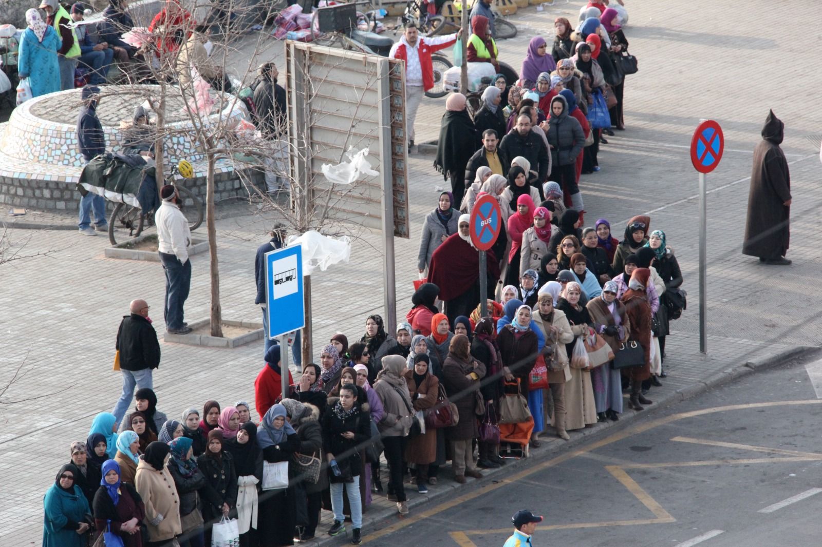 Transfronterizas marroquies en una imagen de archivo